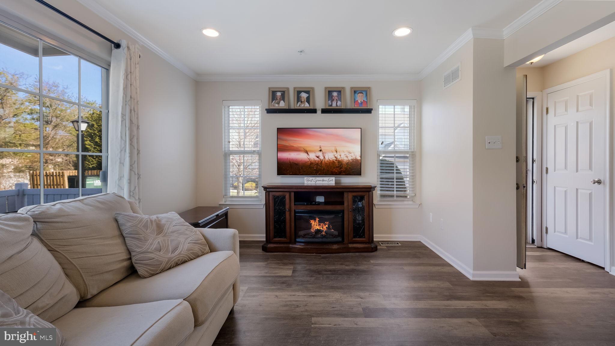 WARWICK GREENE - Residential