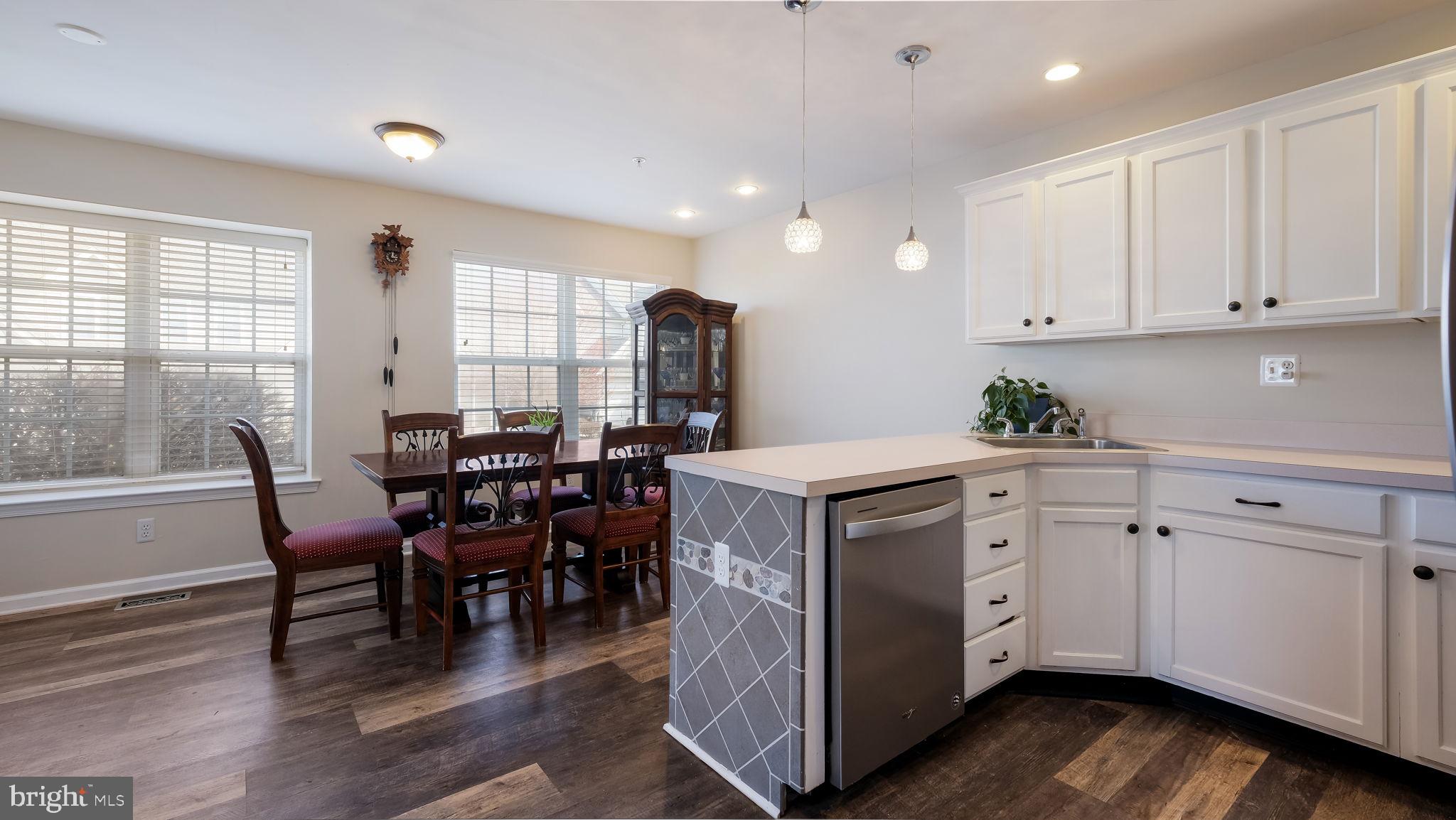 WARWICK GREENE - Residential