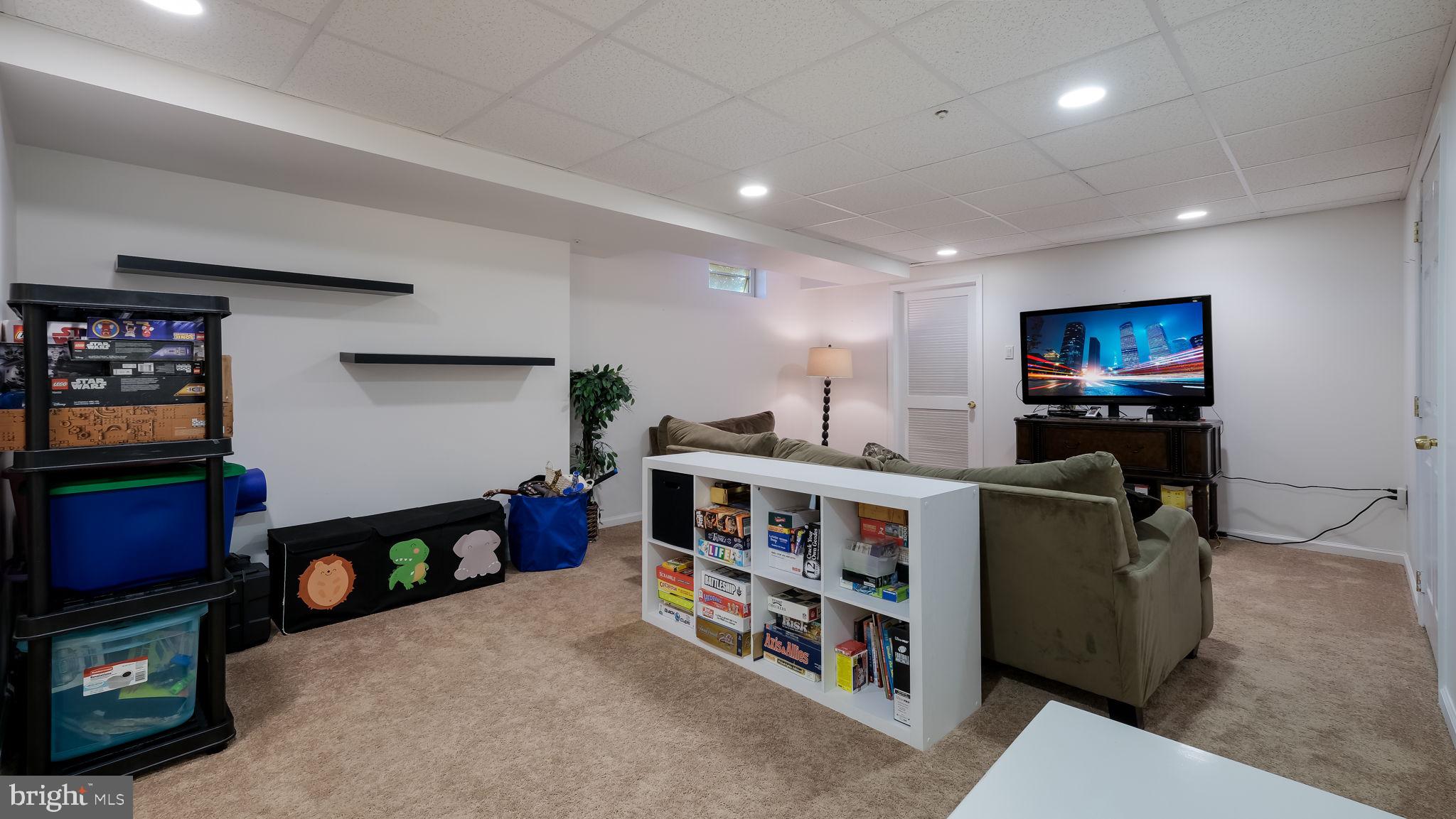 WARWICK GREENE - Residential