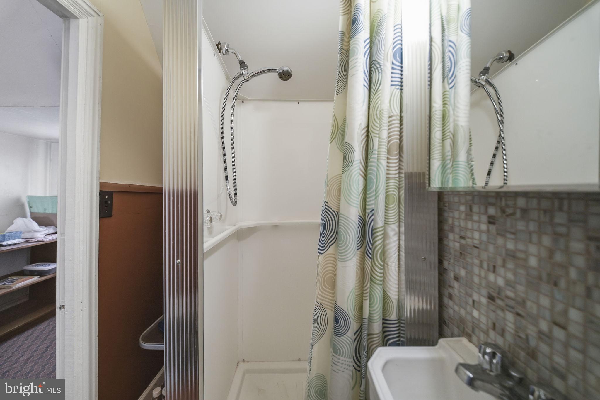 GERMANTOWN (WEST) - Residential