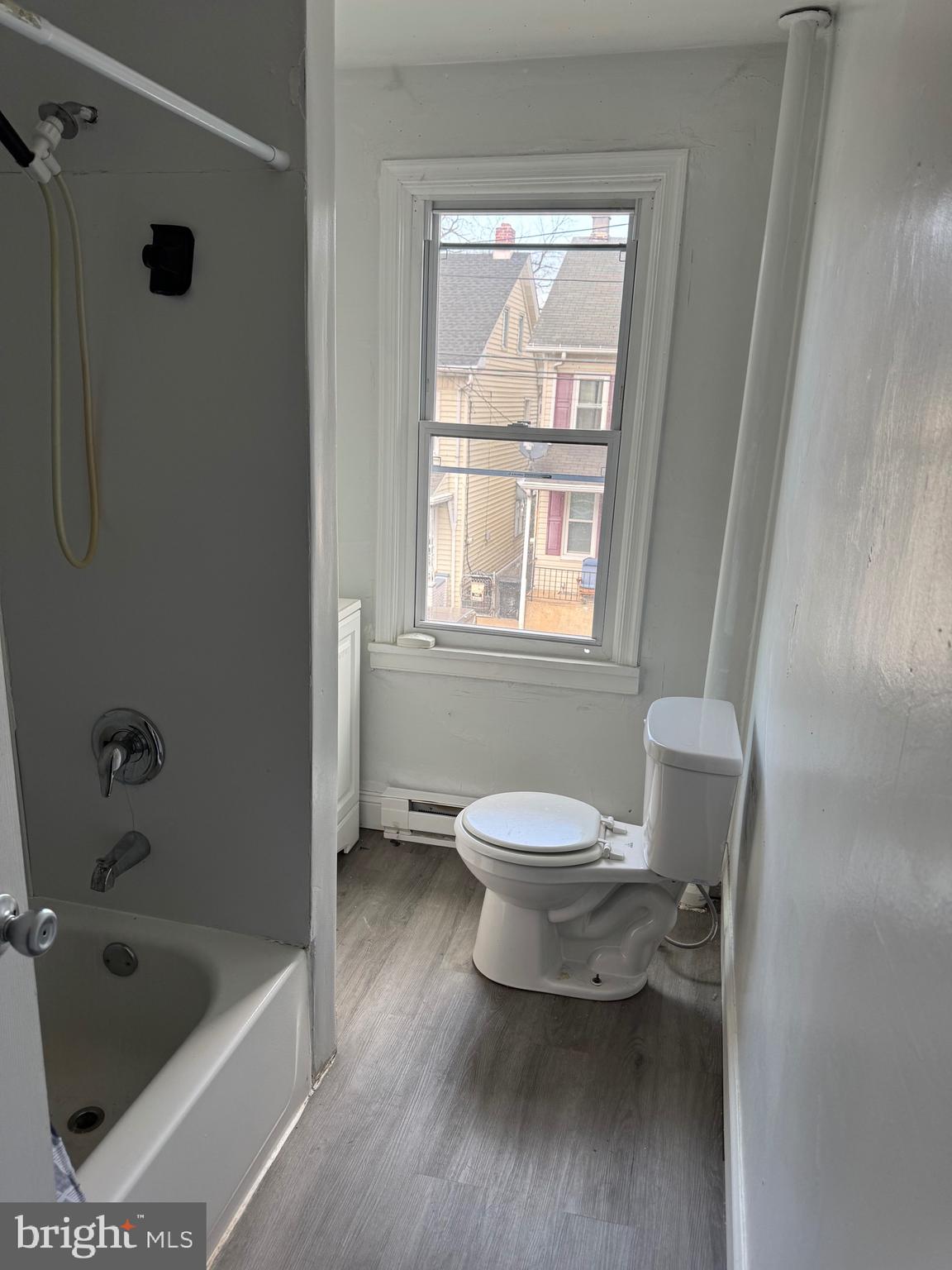 COLUMBIA BOROUGH - Residential Lease