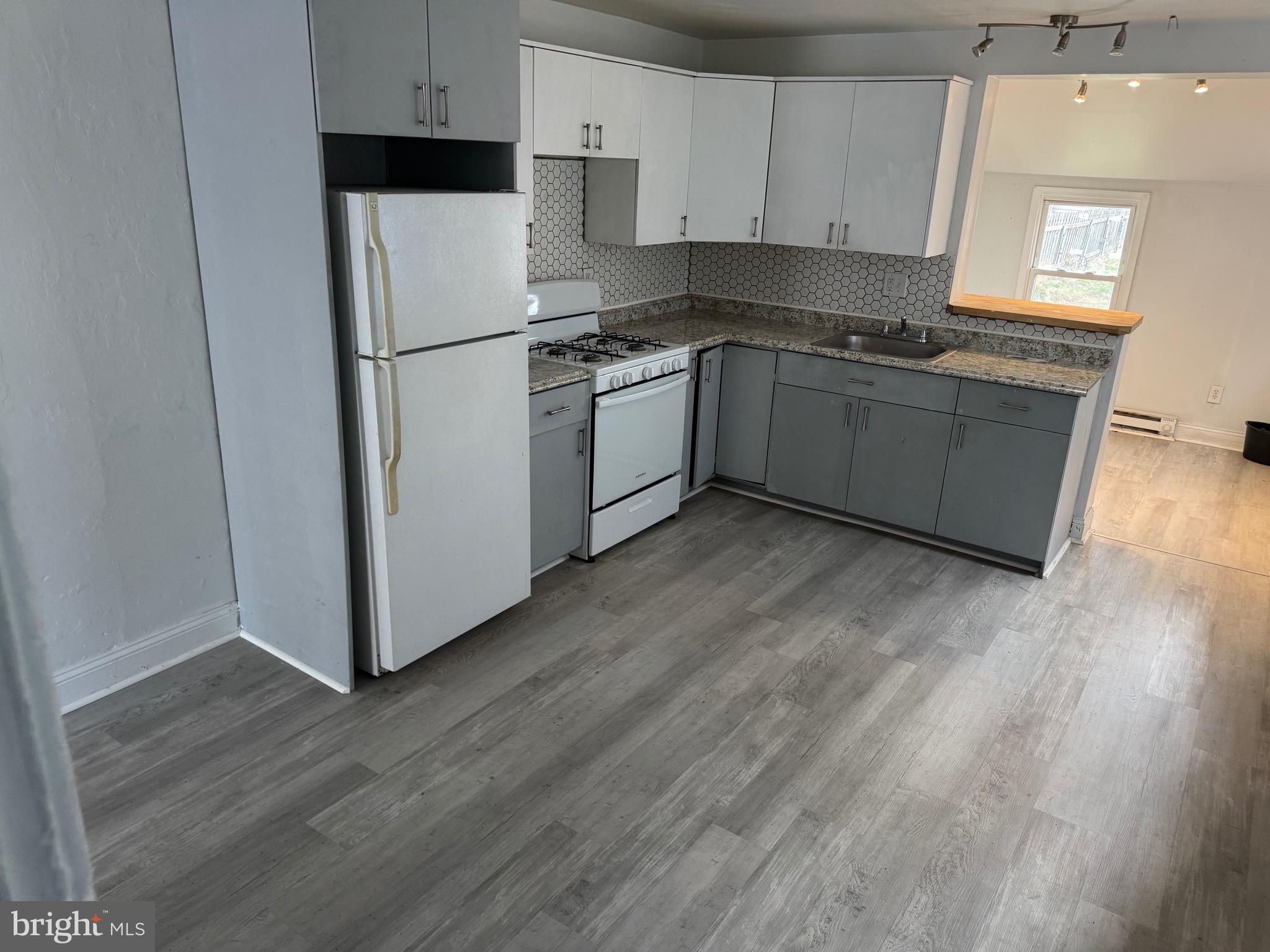 COLUMBIA BOROUGH - Residential Lease