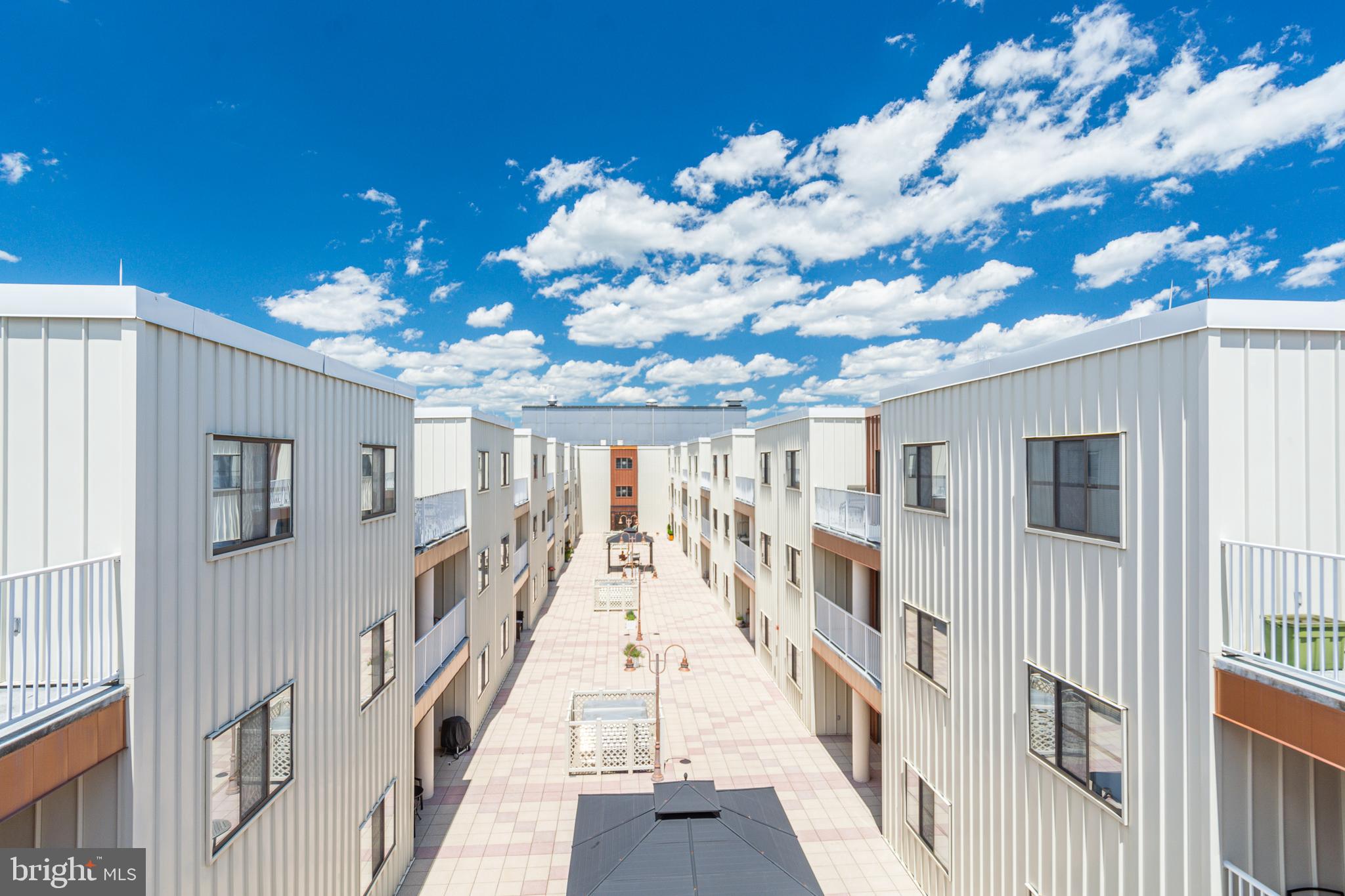 LIGHTHOUSE LANDING - Residential