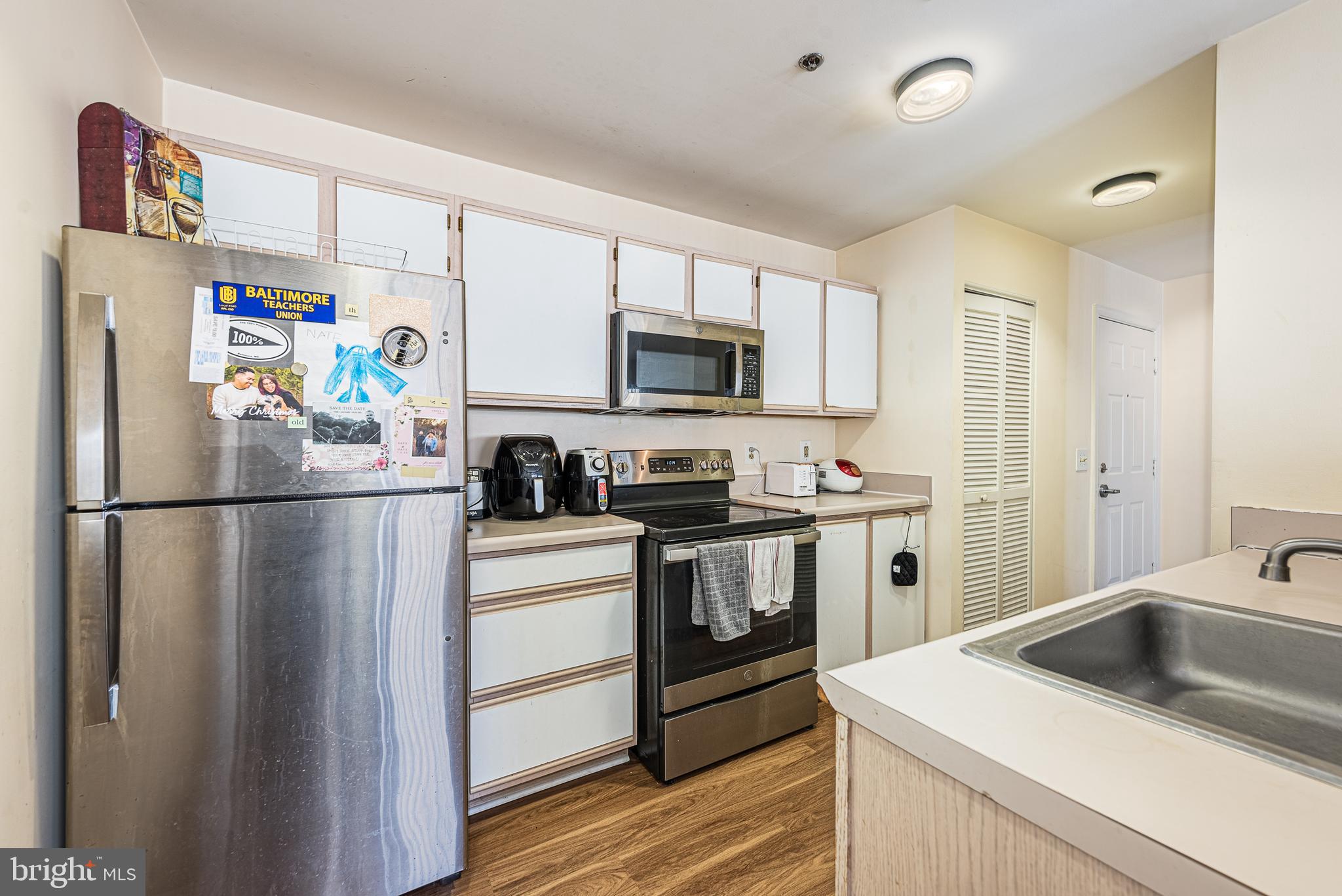 LIGHTHOUSE LANDING - Residential