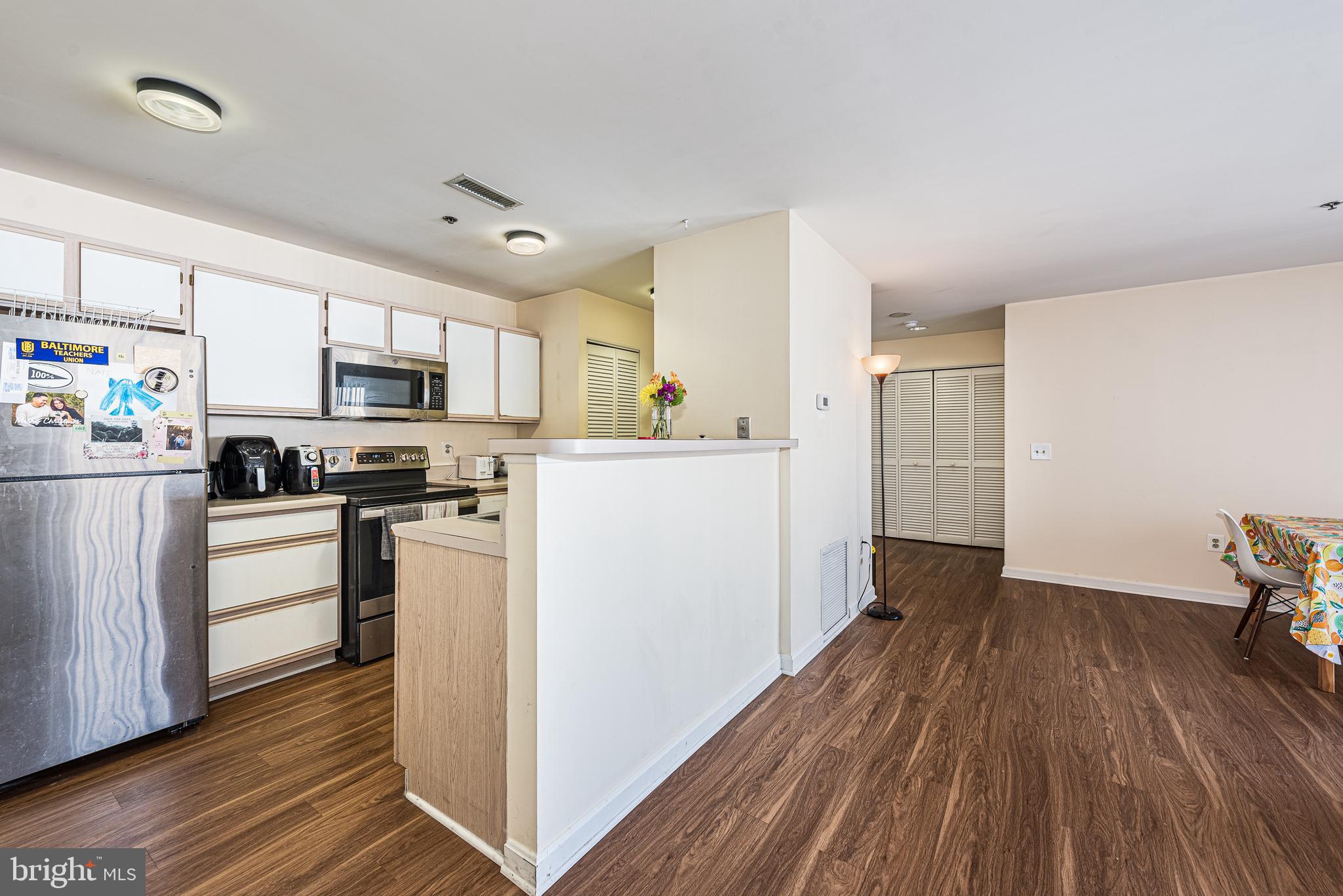 LIGHTHOUSE LANDING - Residential