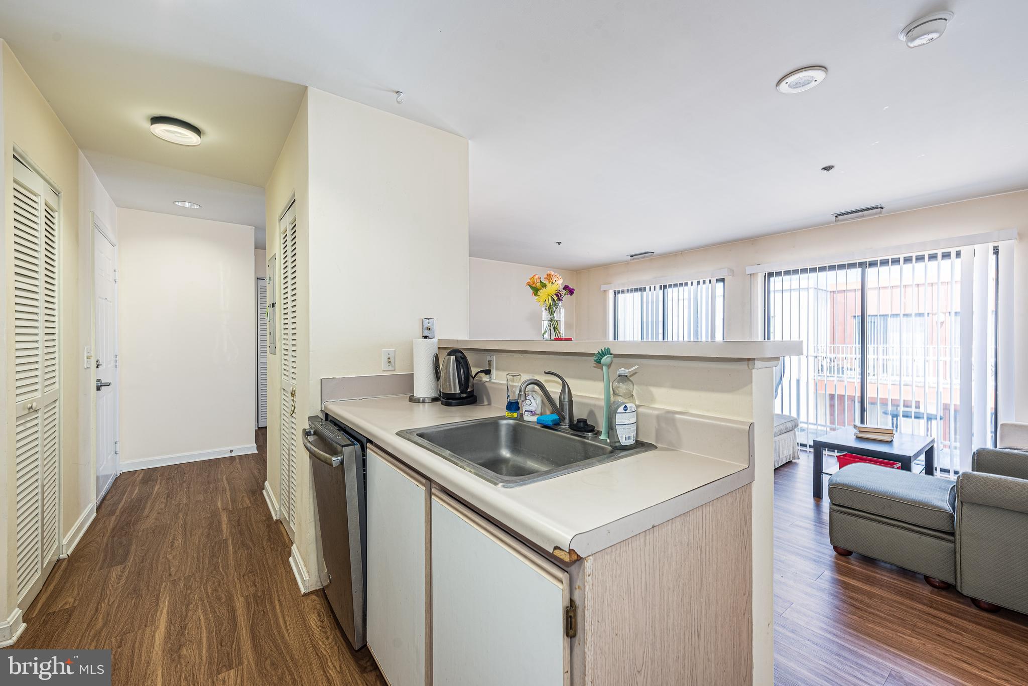 LIGHTHOUSE LANDING - Residential