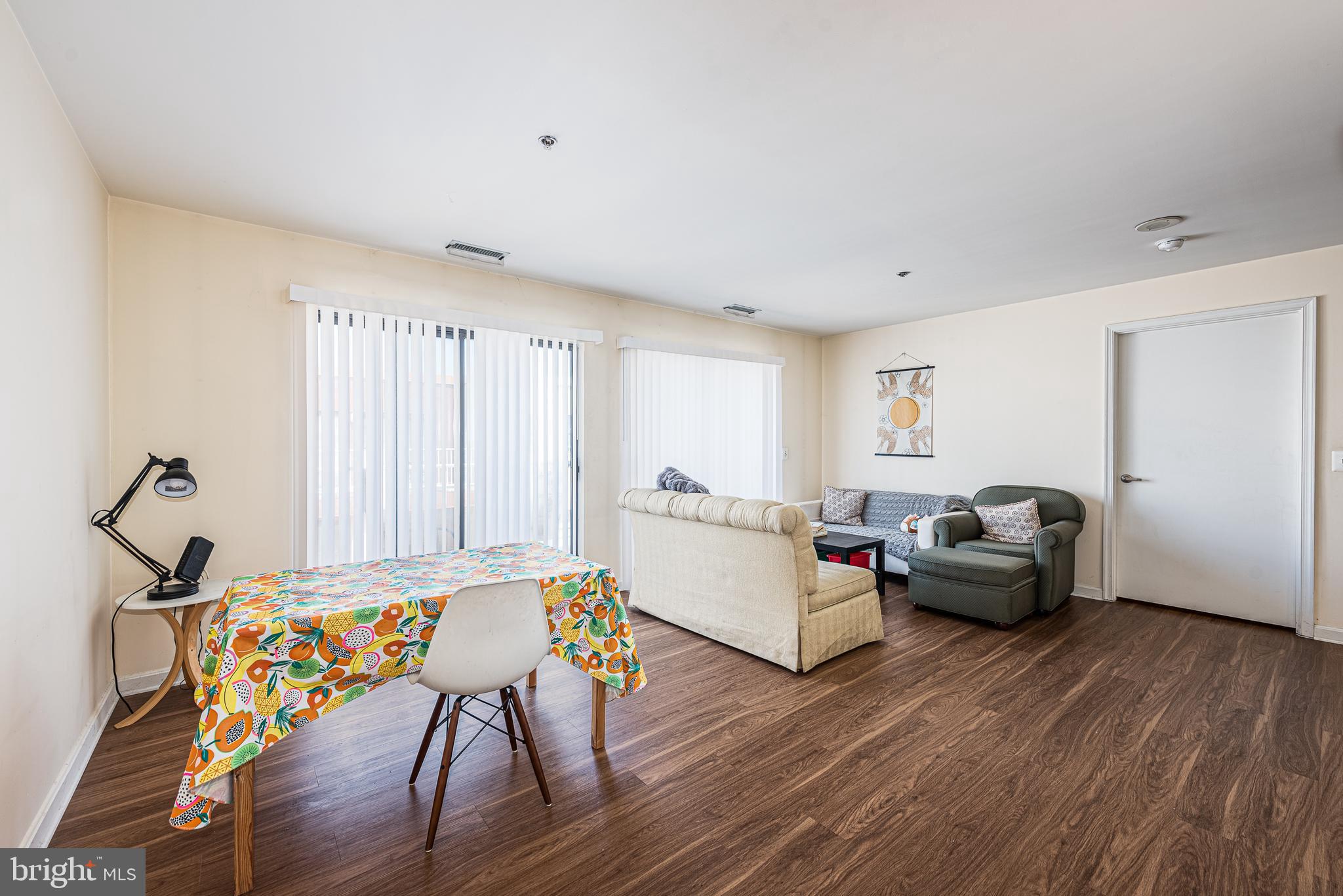 LIGHTHOUSE LANDING - Residential