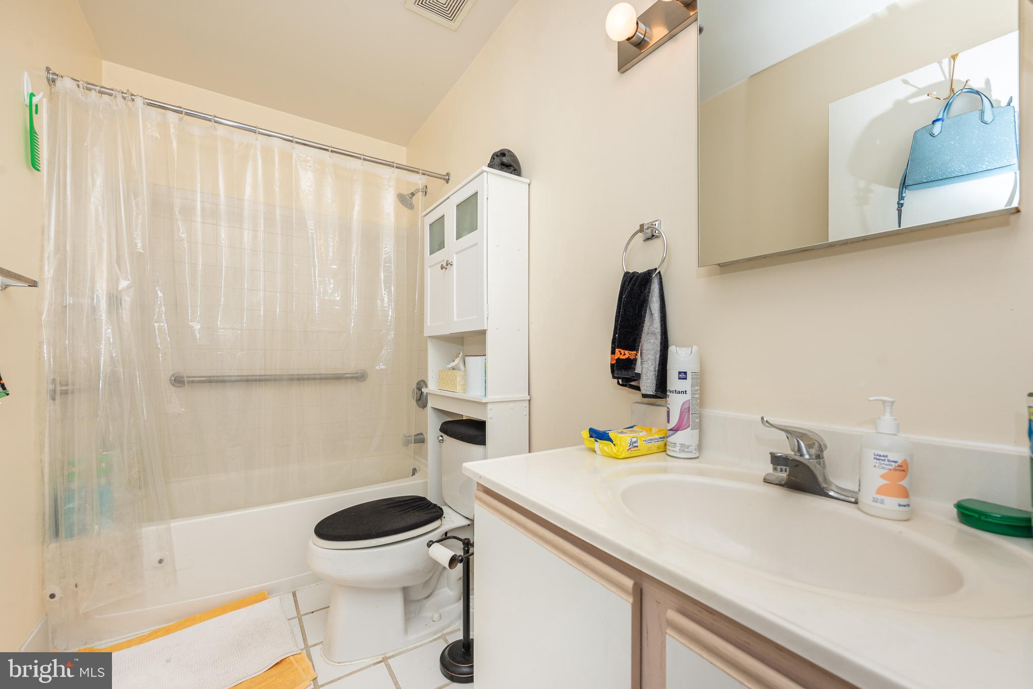 LIGHTHOUSE LANDING - Residential