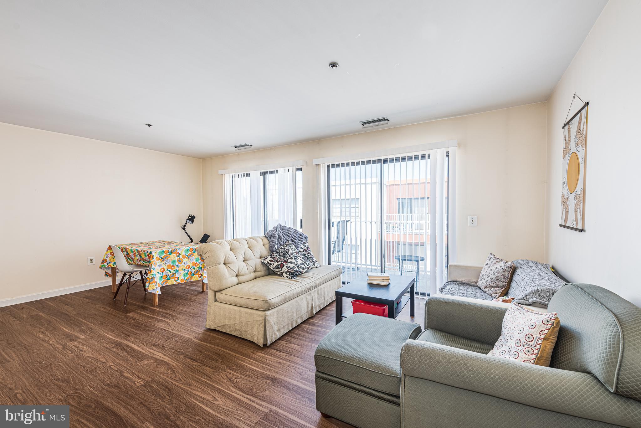 LIGHTHOUSE LANDING - Residential