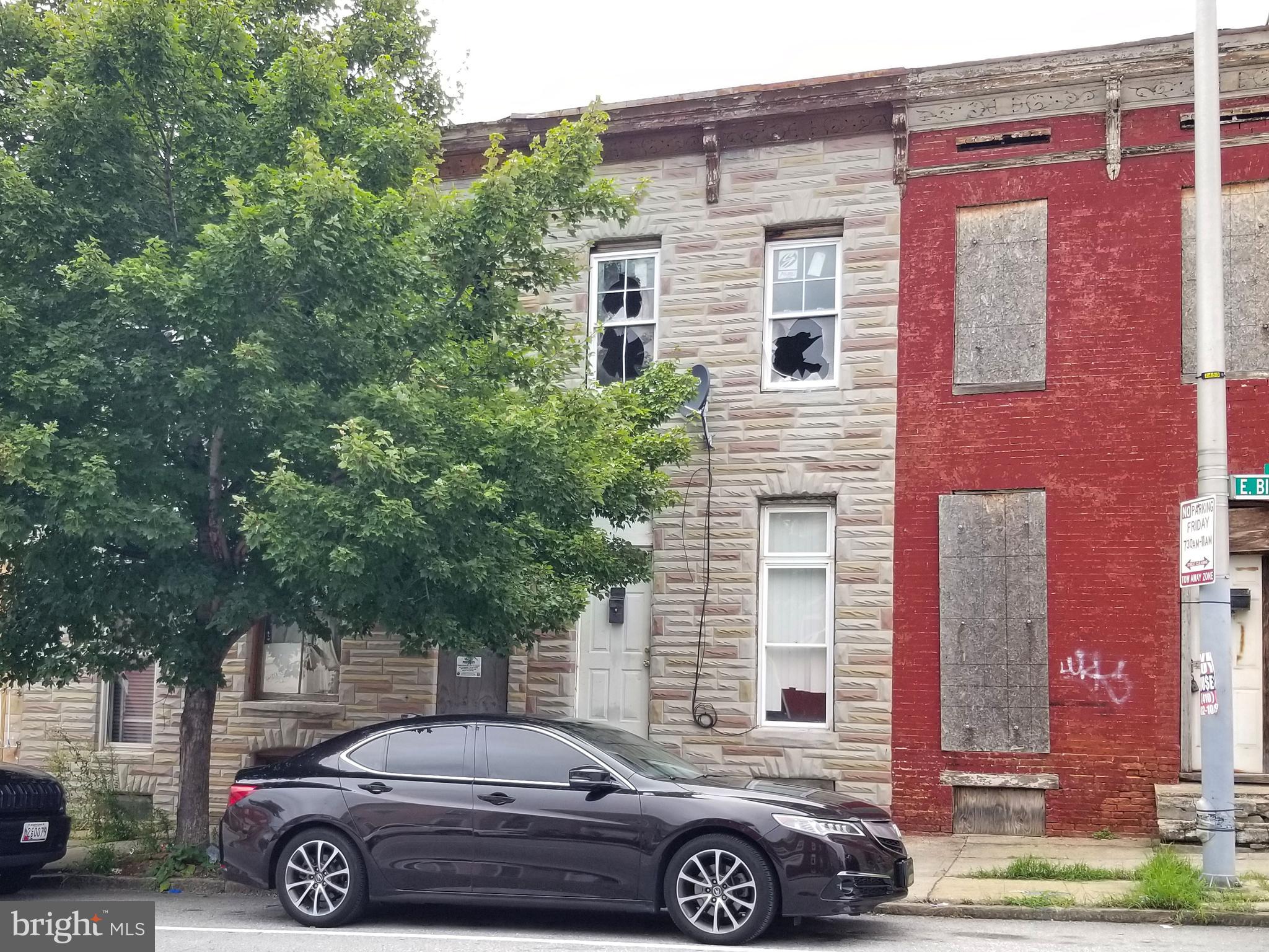 ONLINE AUCTION: Begins 09/24 @ 10:00 am. Ends 09/28 @ 12:20 pm. List Price is Opening Bid. 2 Story Townhome located in the Oliver Area. In close proximity to The University of Baltimore School of Graduate & Undergraduate Studies, & The University of Baltimore School of Law, MINUTES to the Lyric Theatre, Meyerhoff Symphony Hall and so Much More! Easy Access to Major Traffic Artery, MD Route I & I-83 (The Jones Falls Expressway). Property is Vacant. Property is Located in a Revitalization Zone & May Qualify for Economic Incentives - $5,000 Deposit. Please Visit Ashland Auction’s website for more details. For full Terms and Conditions visit the auctioneer's website, or contact the auctioneer’s office.