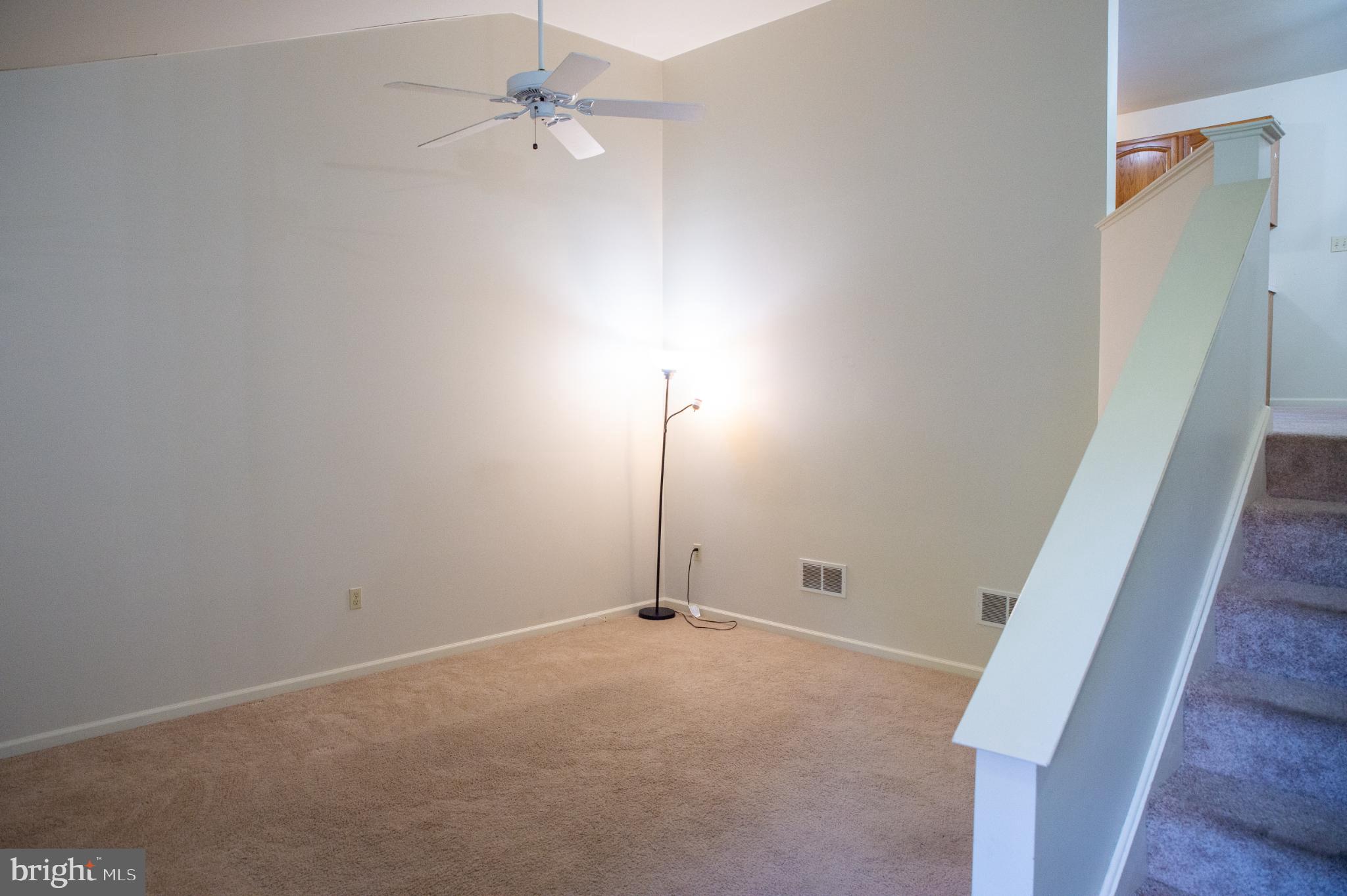 THOROUGHBRED TERRACE - Residential