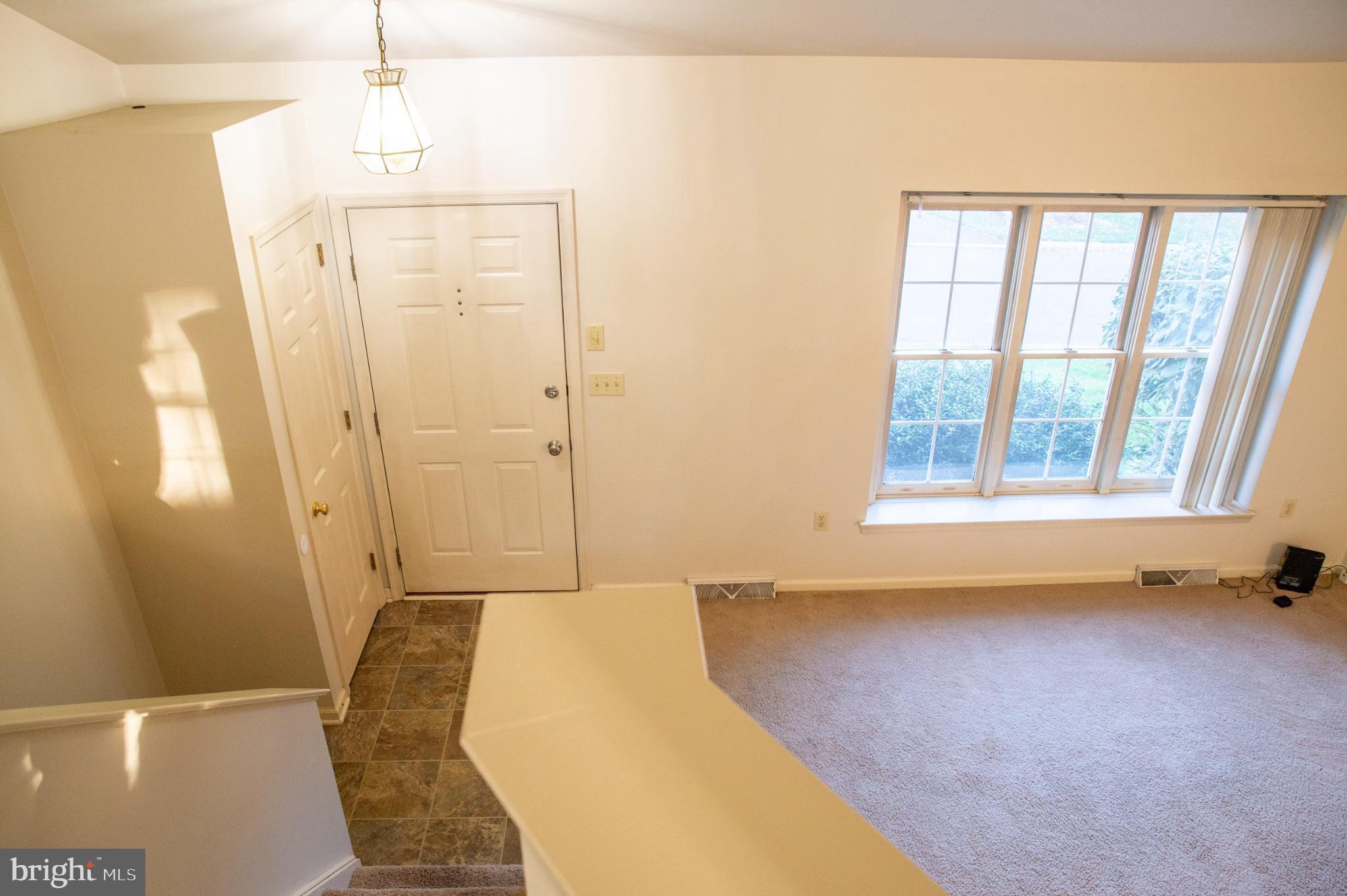 THOROUGHBRED TERRACE - Residential