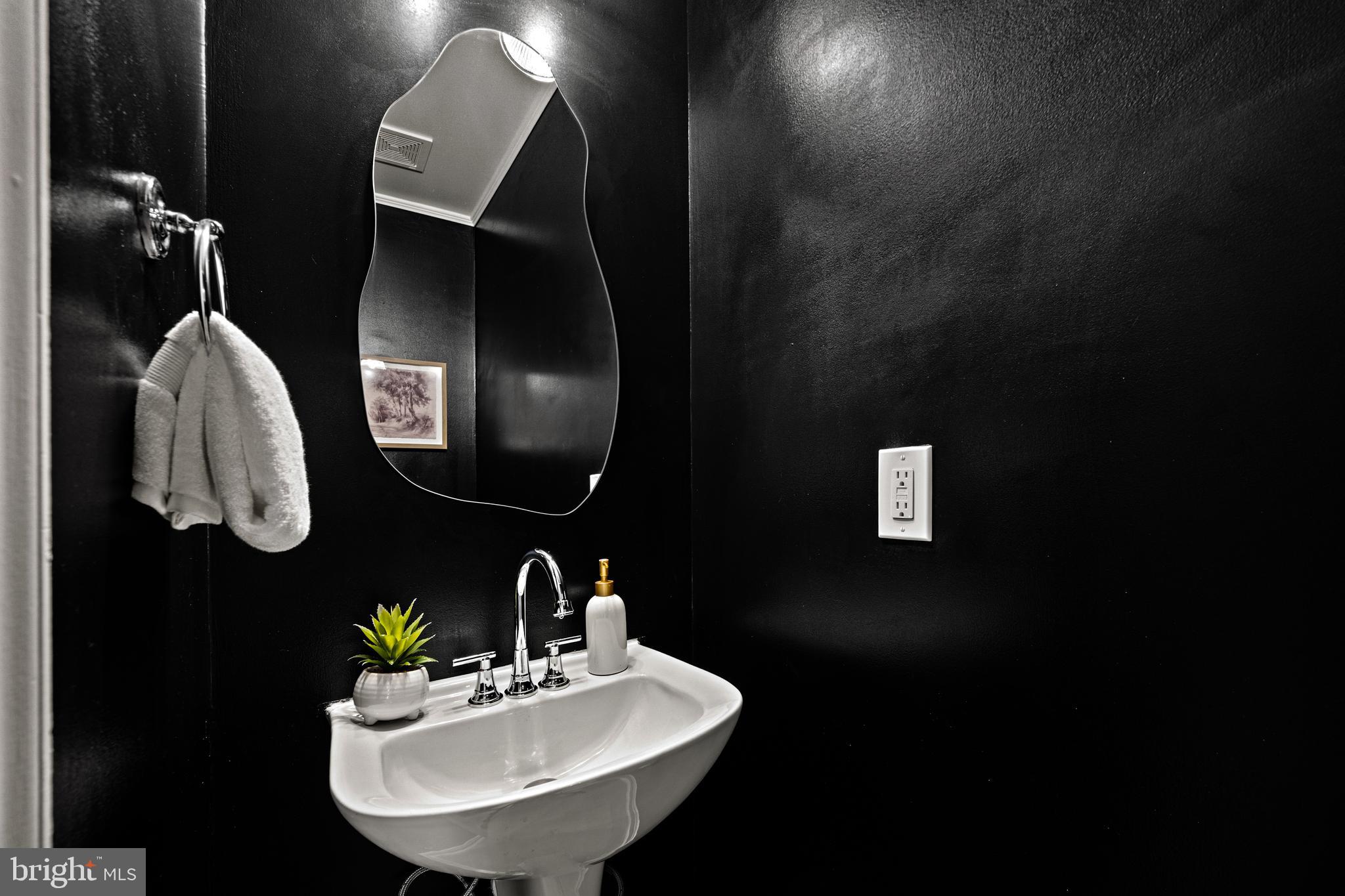 ELDERWOOD VILLAGE - Residential