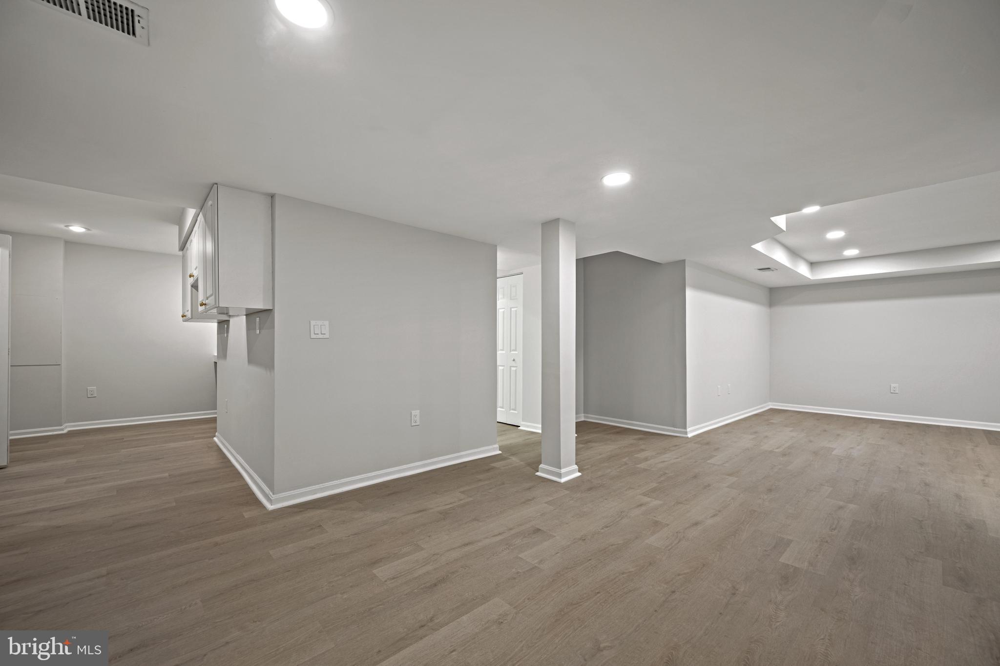 ELDERWOOD VILLAGE - Residential