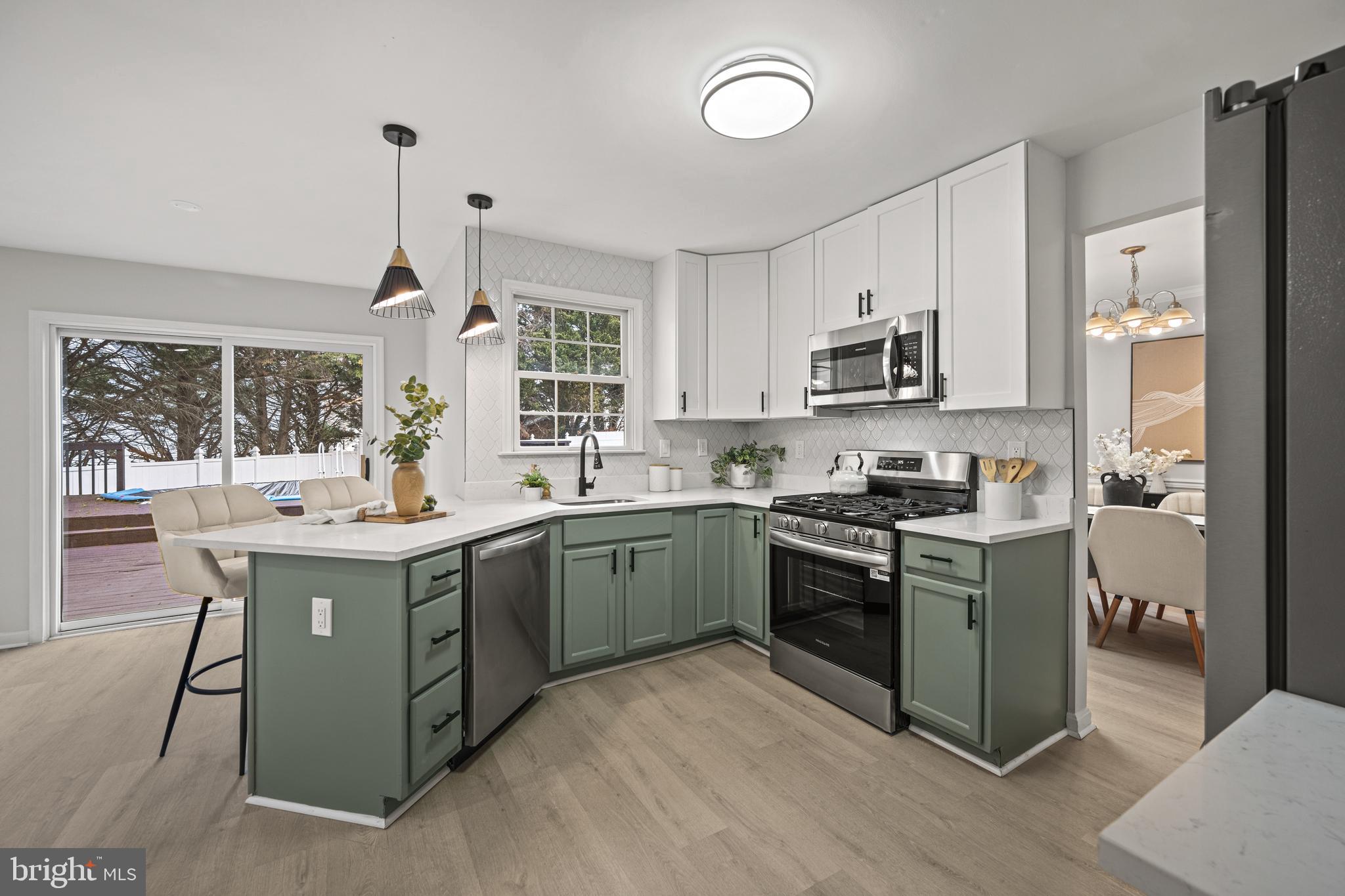 ELDERWOOD VILLAGE - Residential