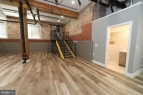 Condo For Rent - 1822 E Glenwood Street #101<br/> PHILADELPHIA, PA 19134