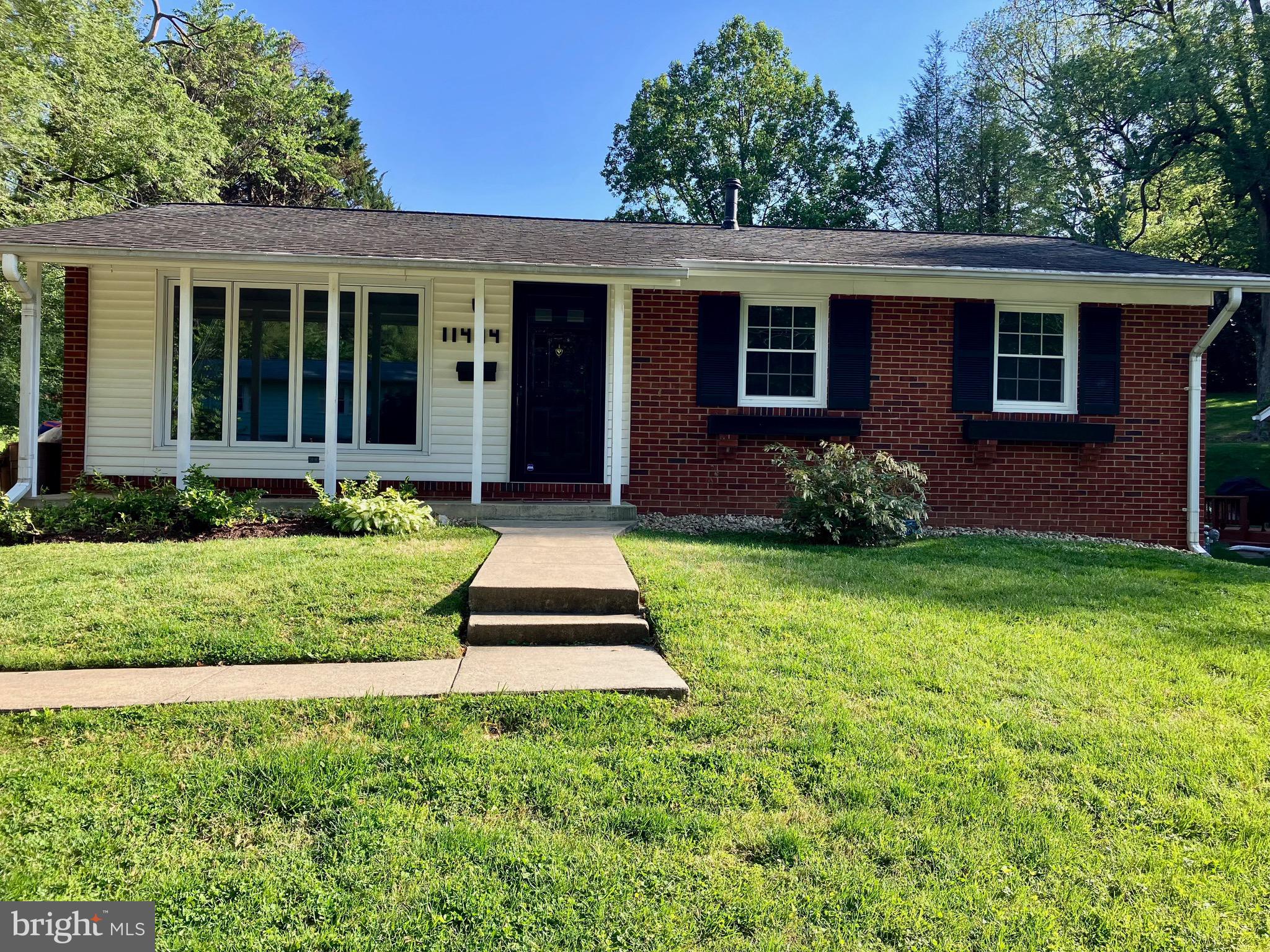 KENSINGTON KNOLLS - Residential
