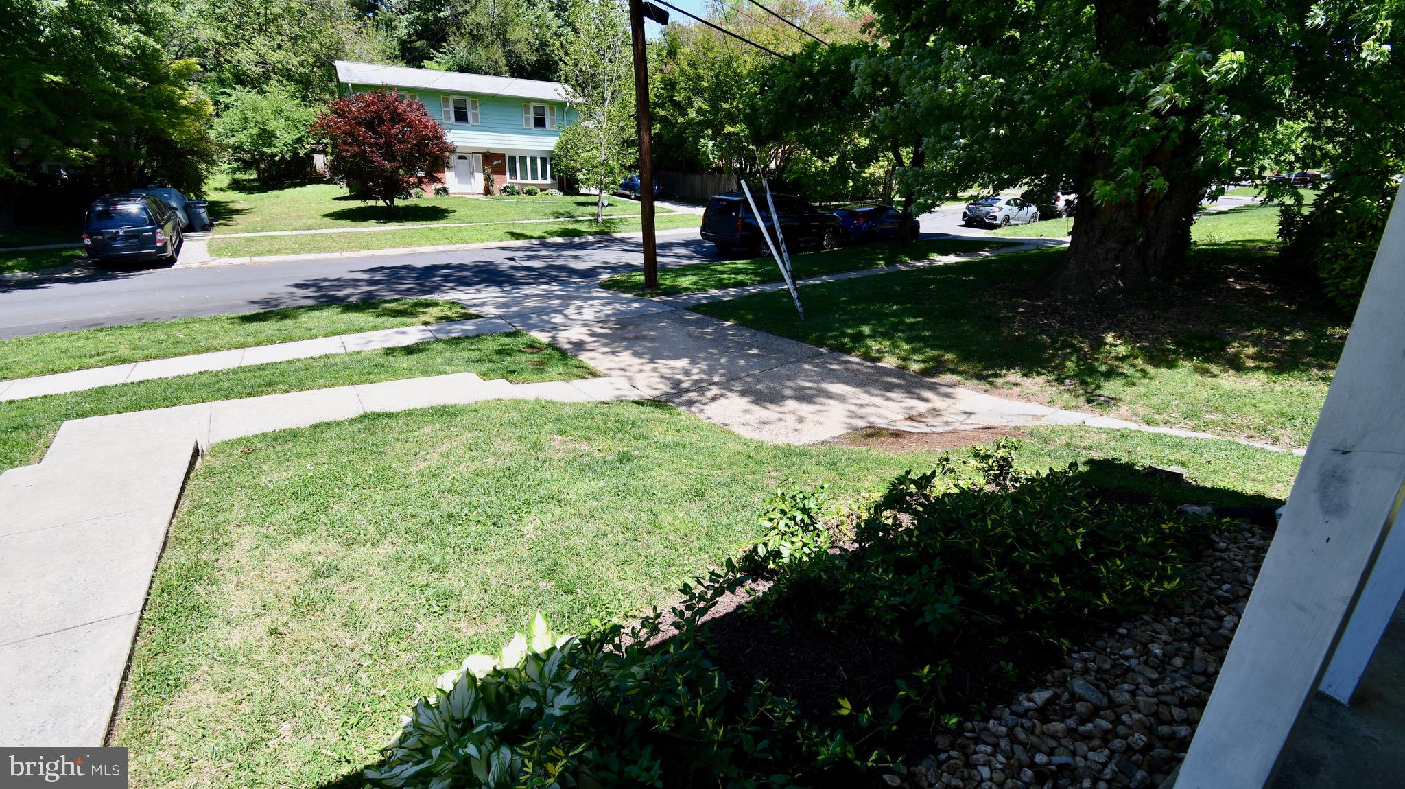 KENSINGTON KNOLLS - Residential