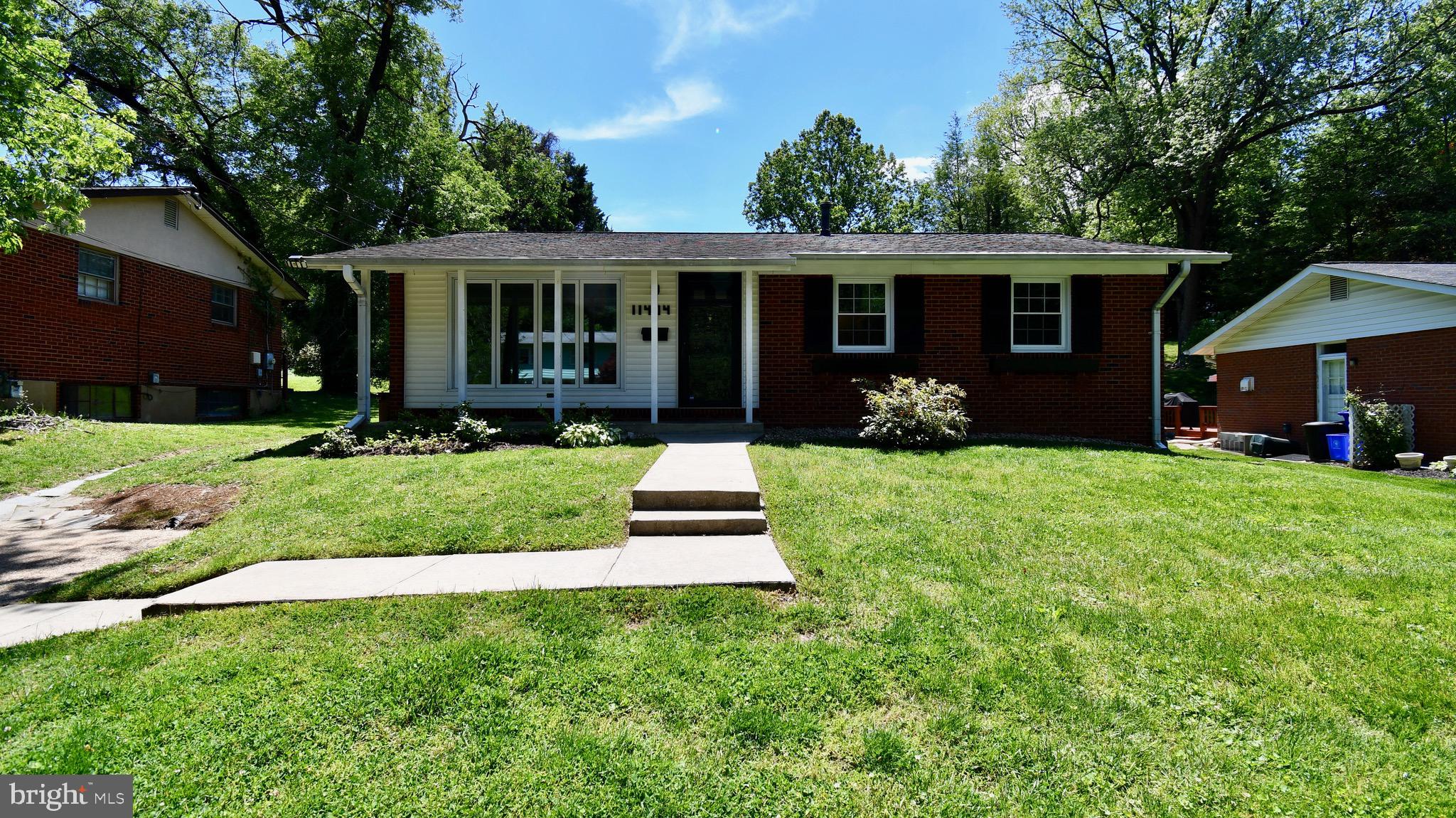 KENSINGTON KNOLLS - Residential