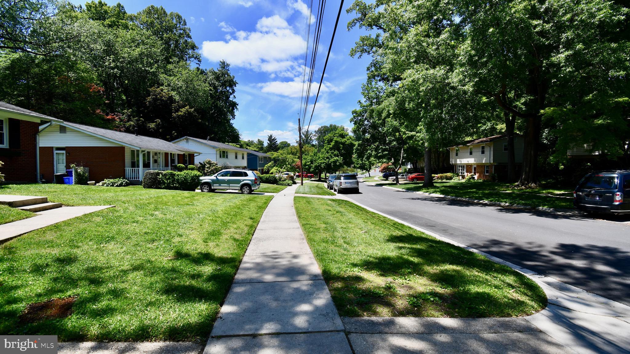 KENSINGTON KNOLLS - Residential