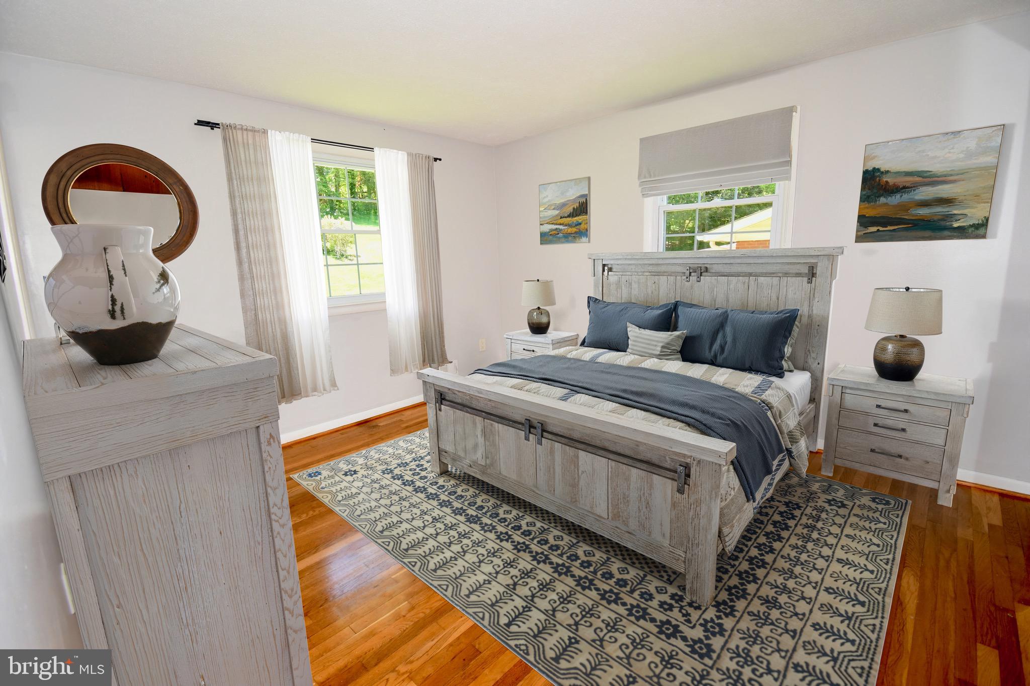 KENSINGTON KNOLLS - Residential