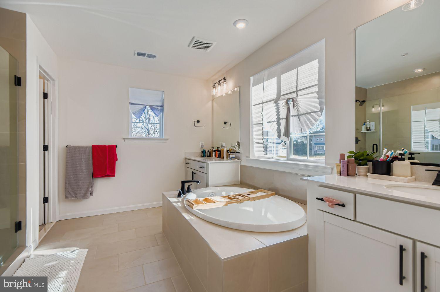 VINCENT FARM - Residential