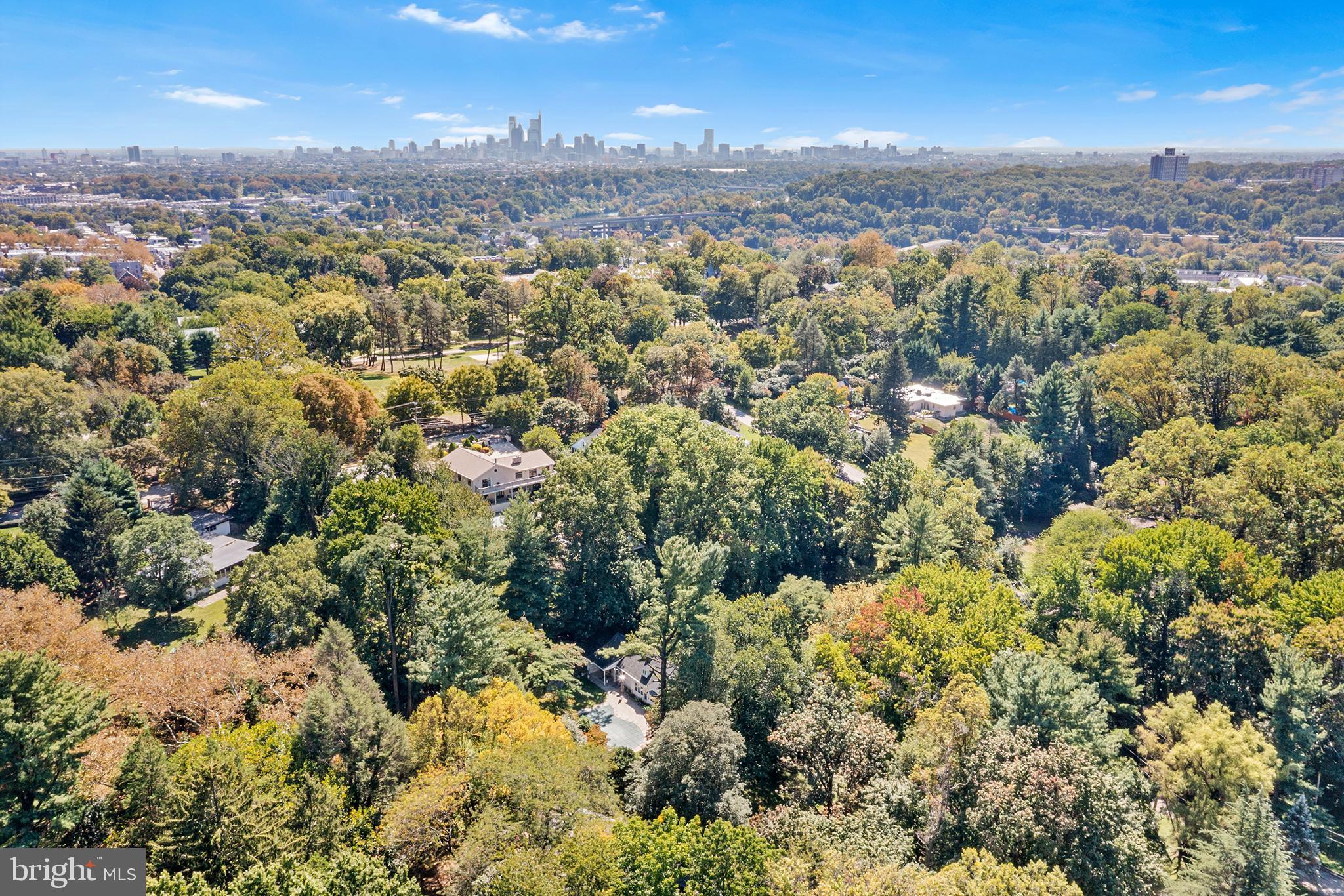 EAST FALLS - Residential