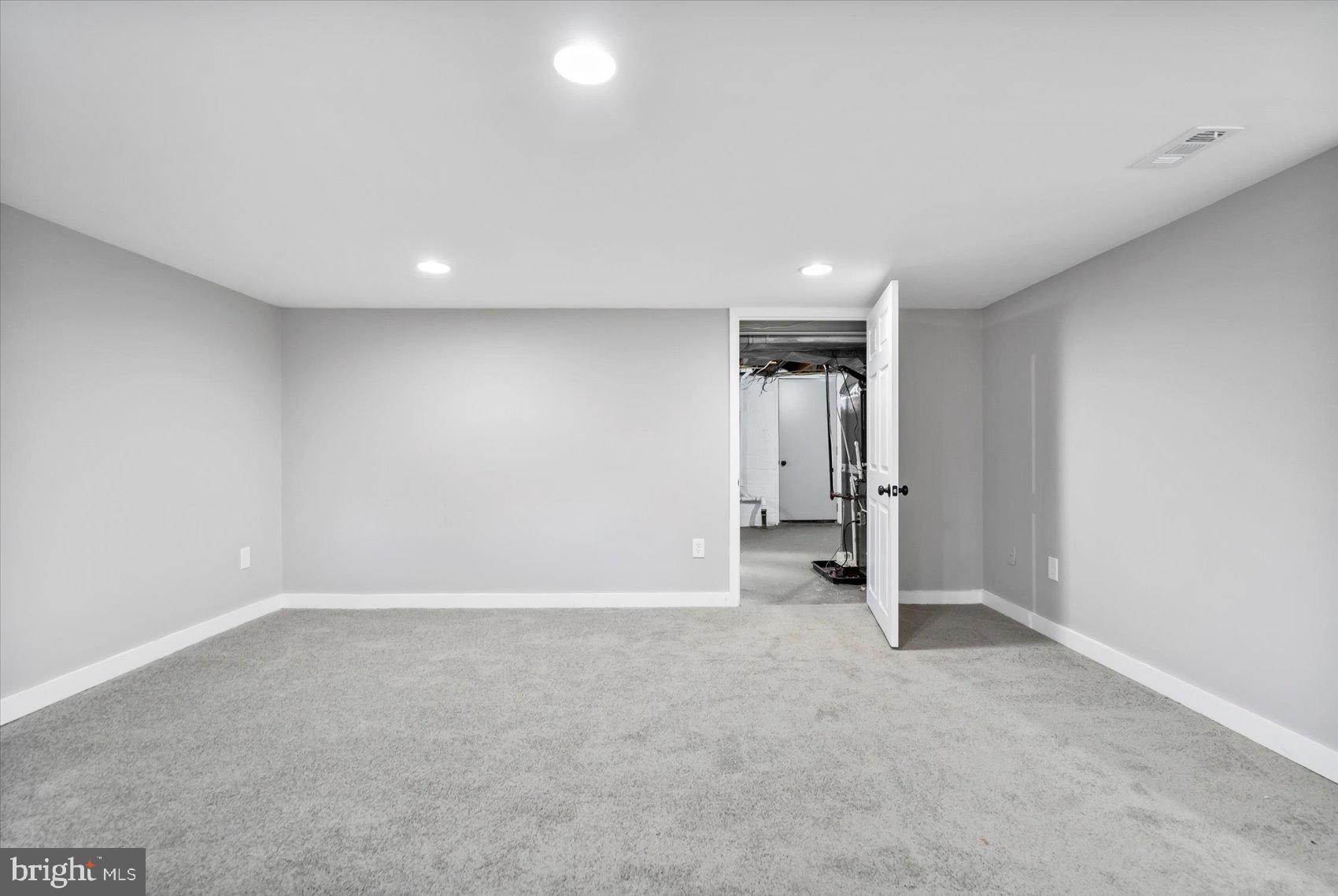 LOCH RAVEN VILLAGE - Residential