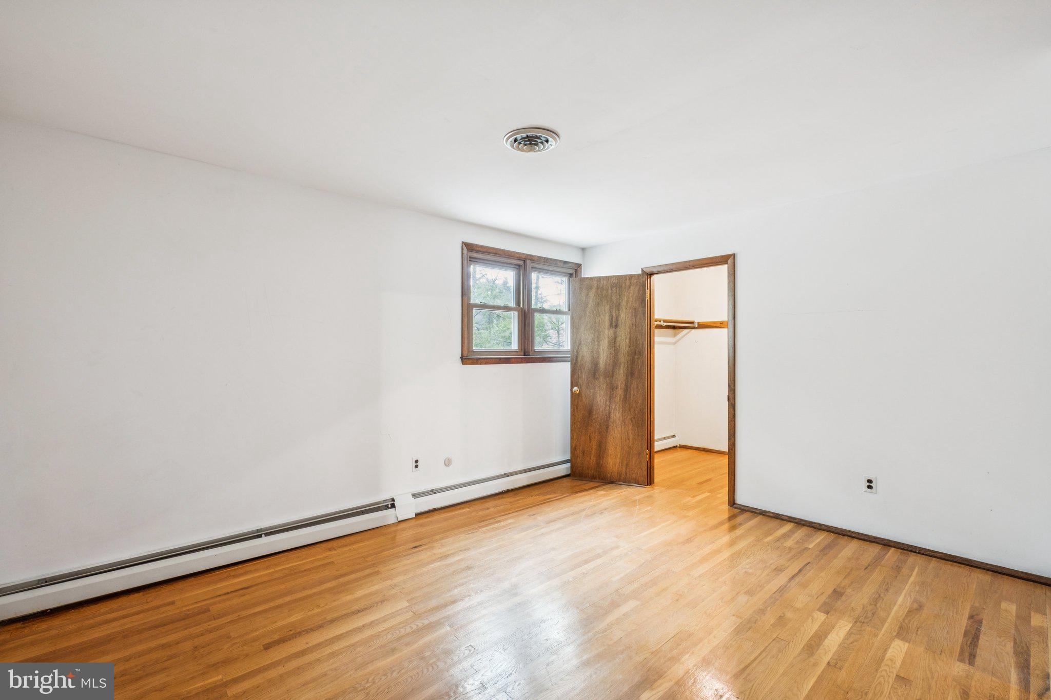 DOYLESTOWN - Residential