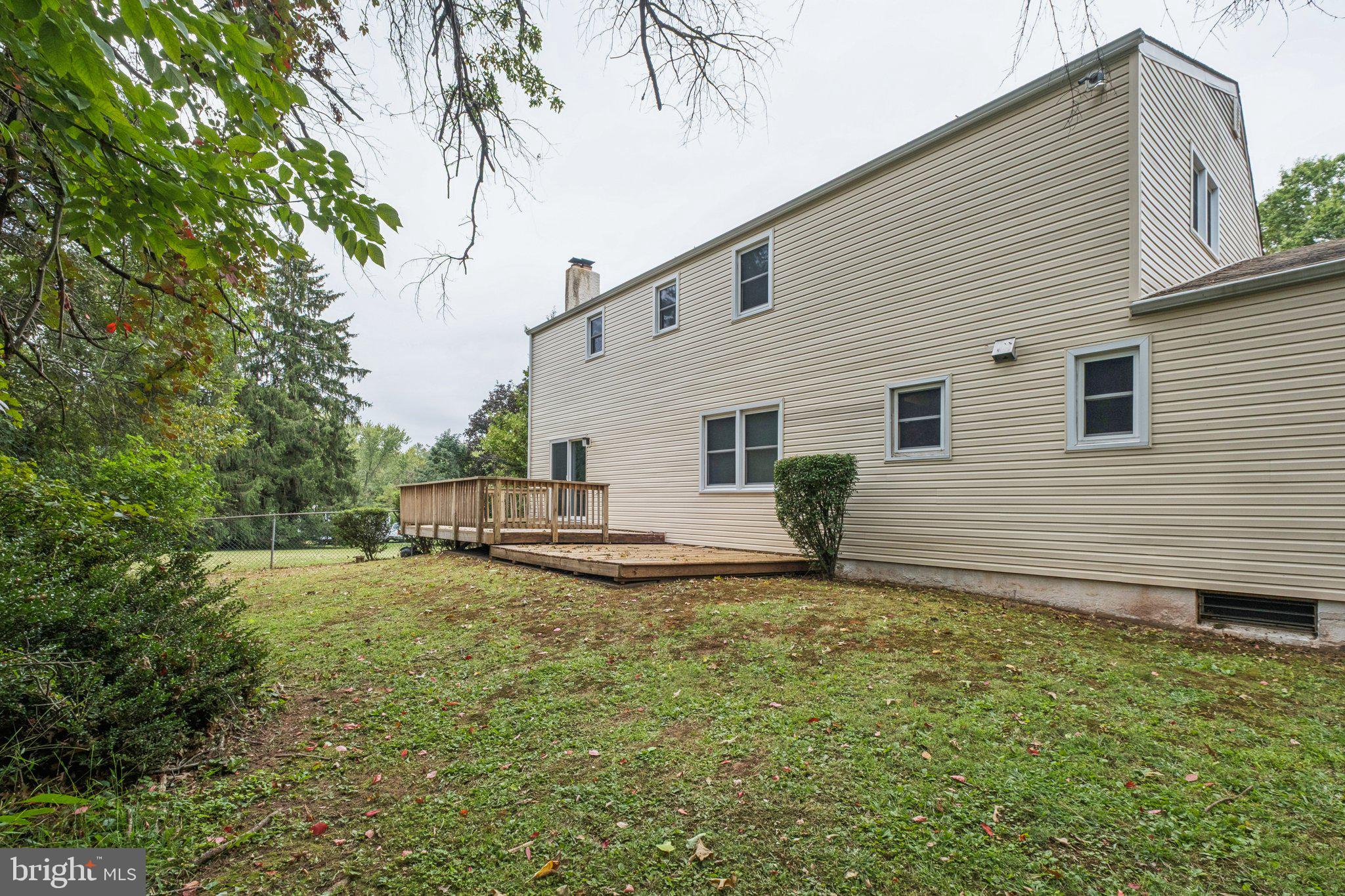 DOYLESTOWN - Residential