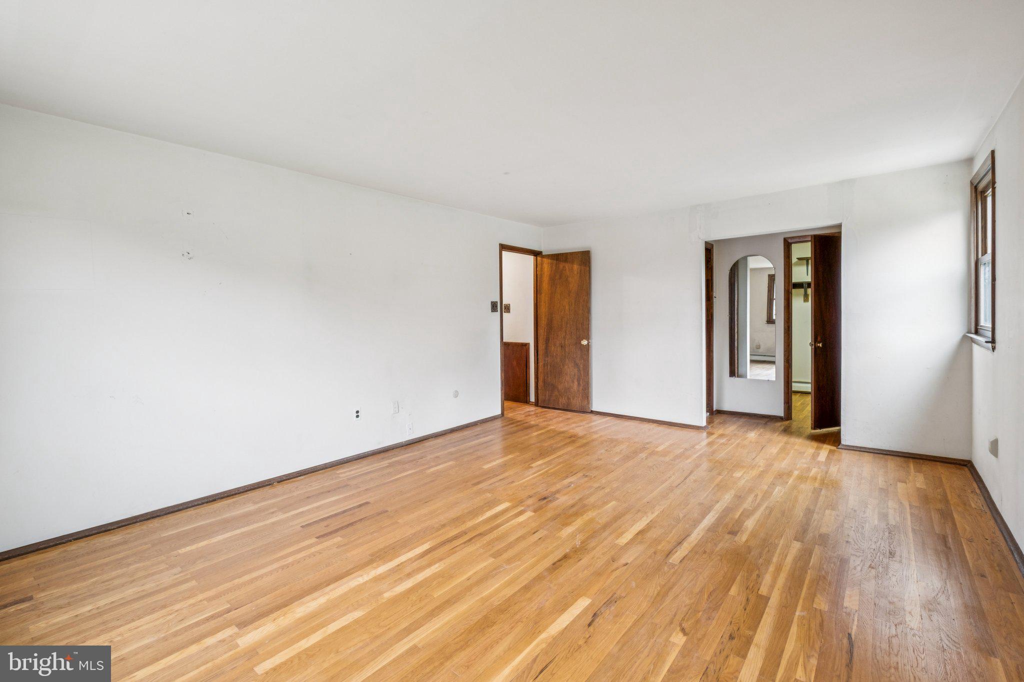 DOYLESTOWN - Residential