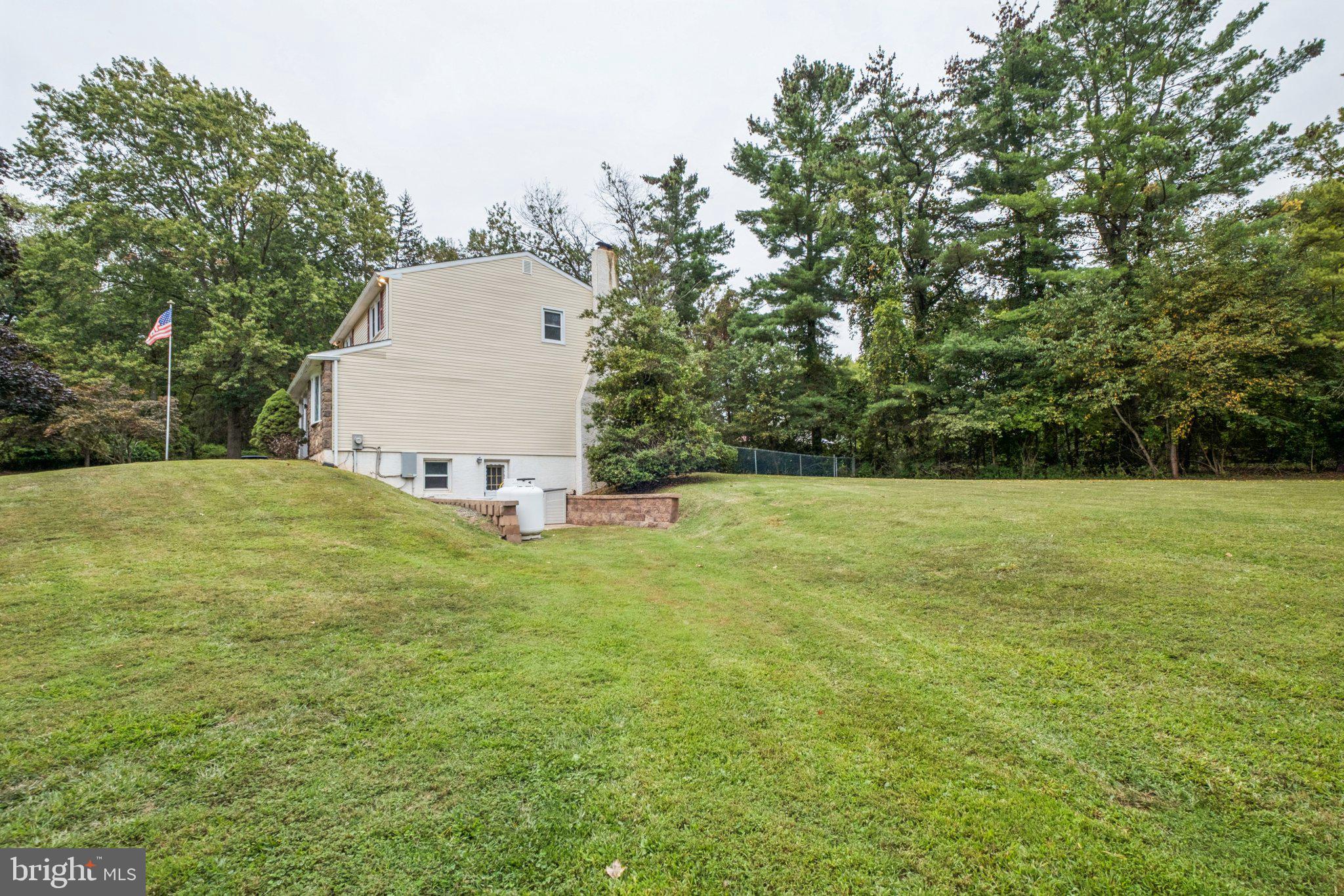 DOYLESTOWN - Residential