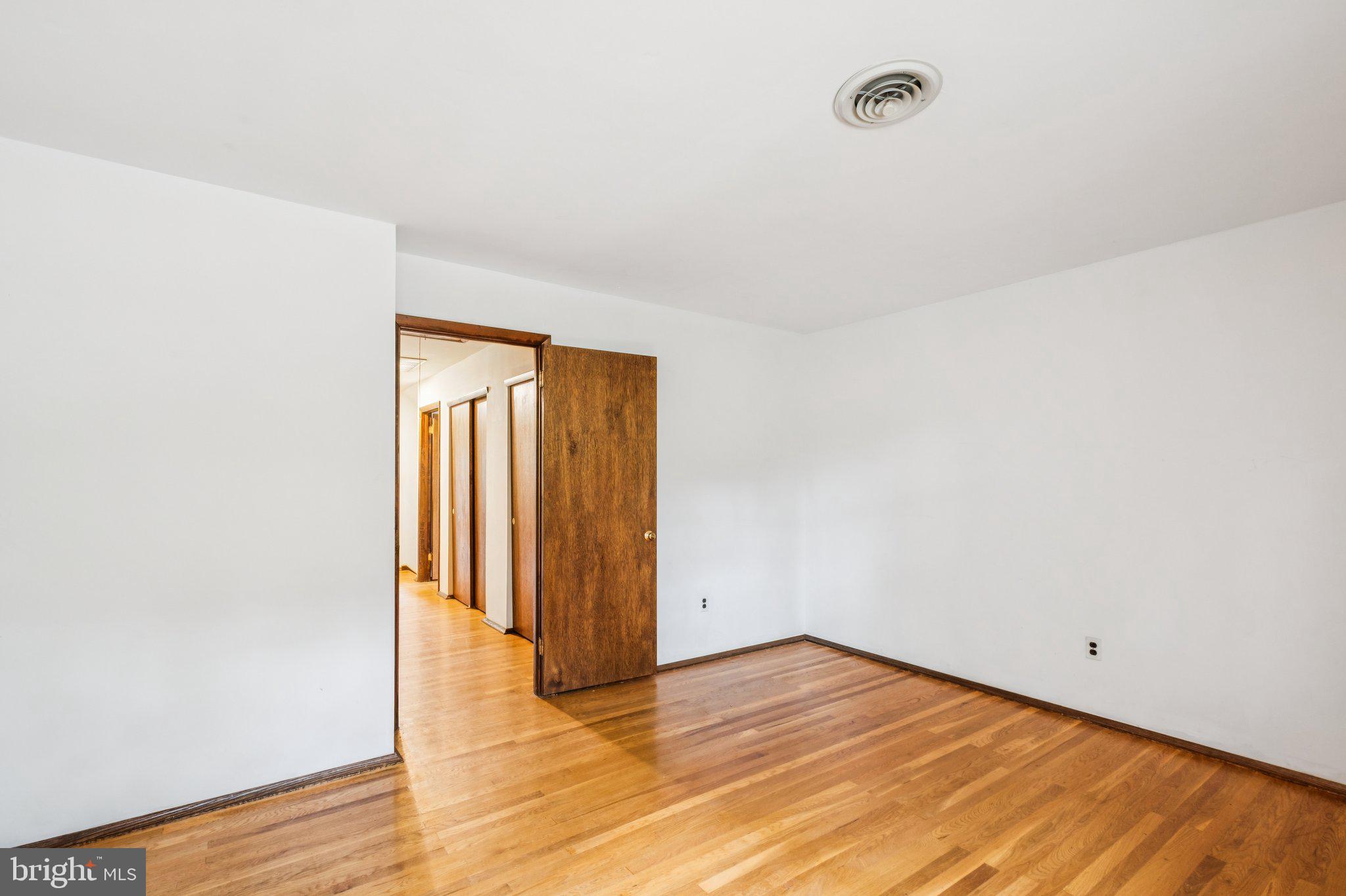 DOYLESTOWN - Residential