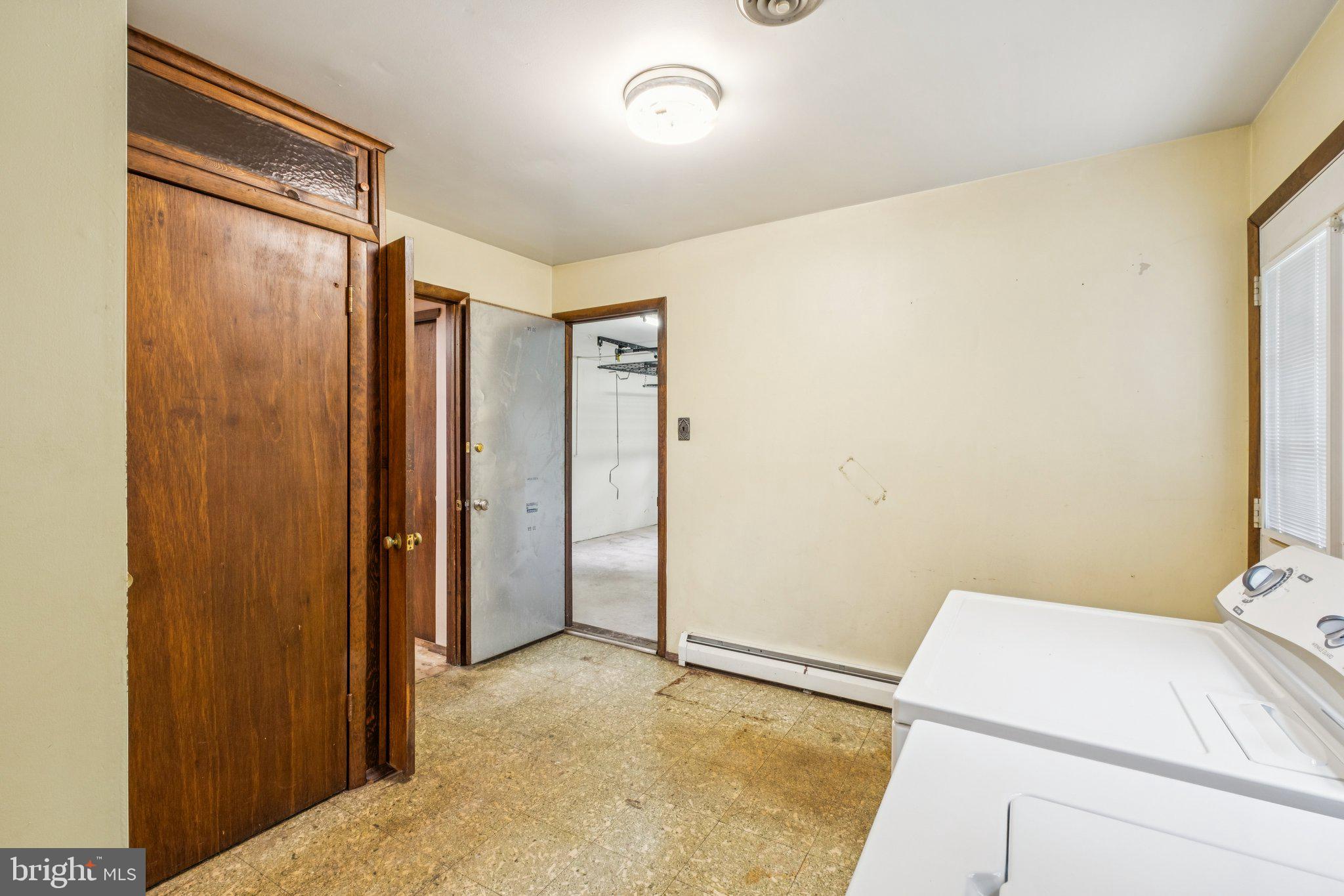 DOYLESTOWN - Residential