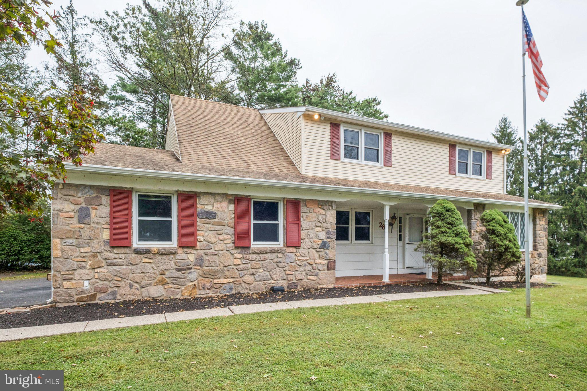 DOYLESTOWN - Residential