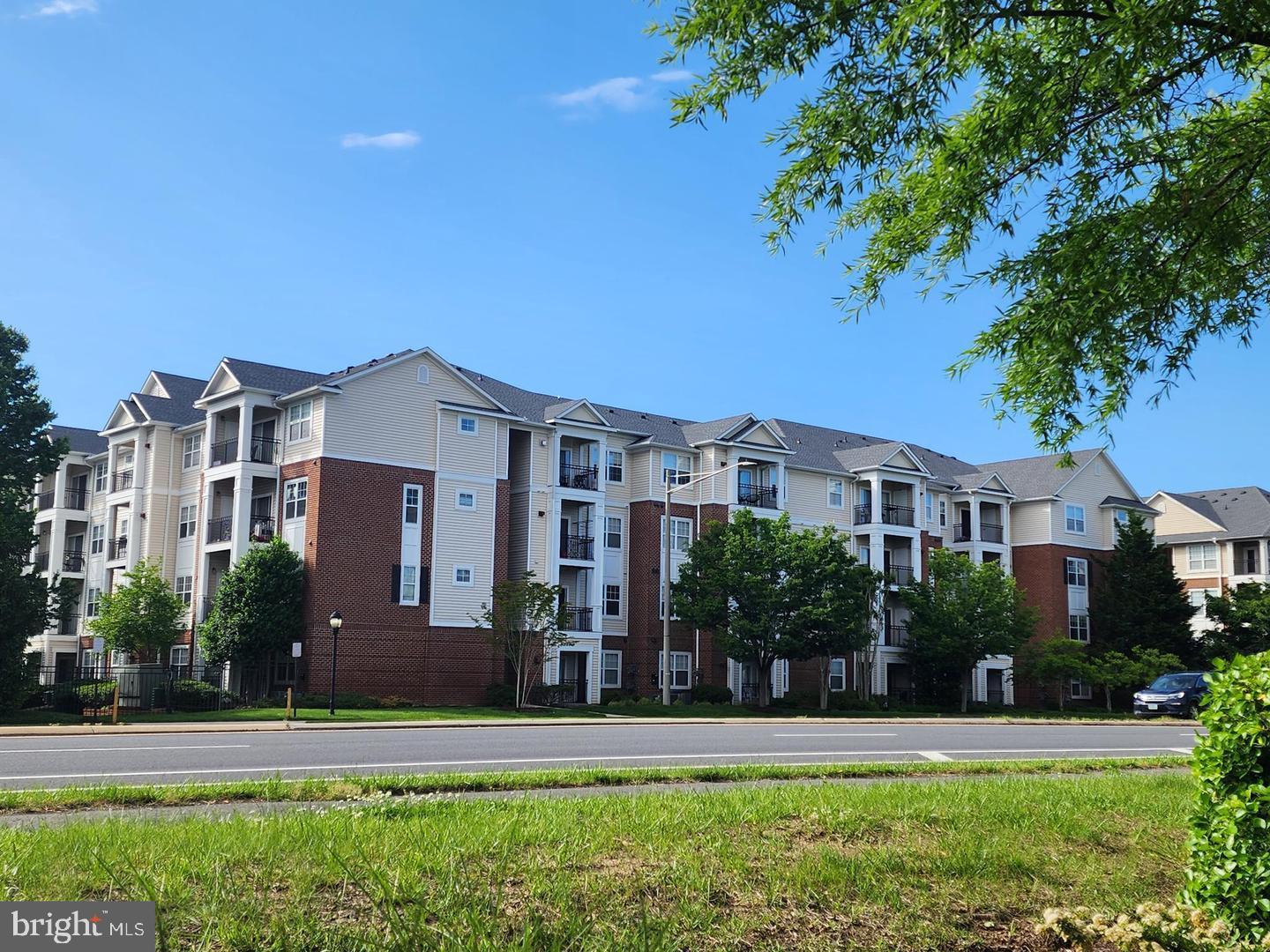 BRYSON AT WOODLAND PARK - Residential Lease