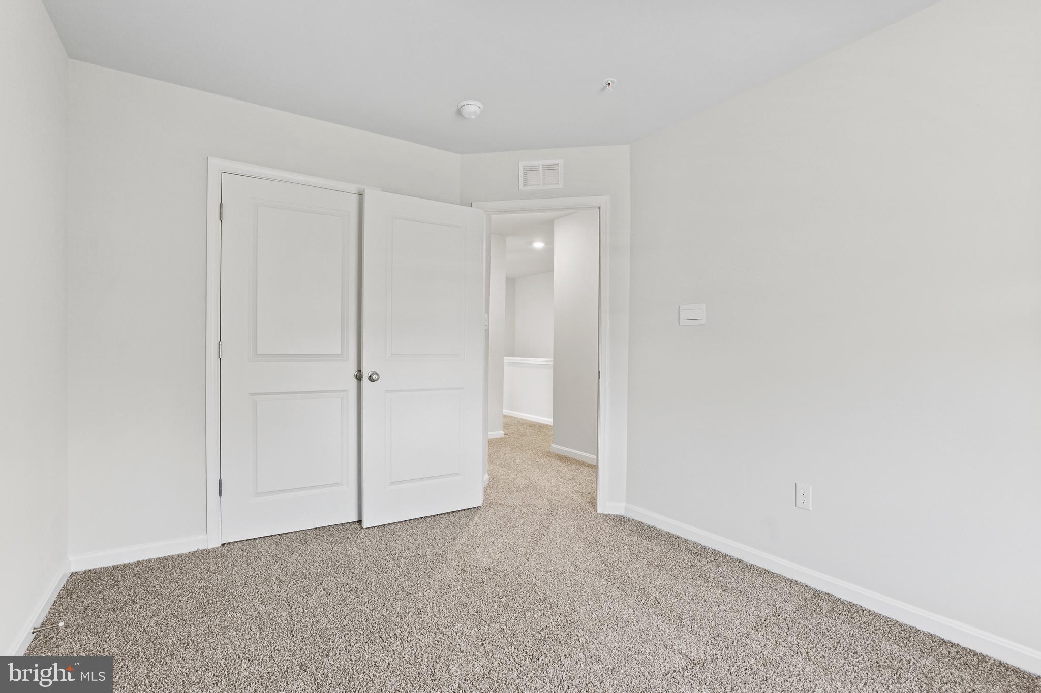 SPRING HILLS - Residential