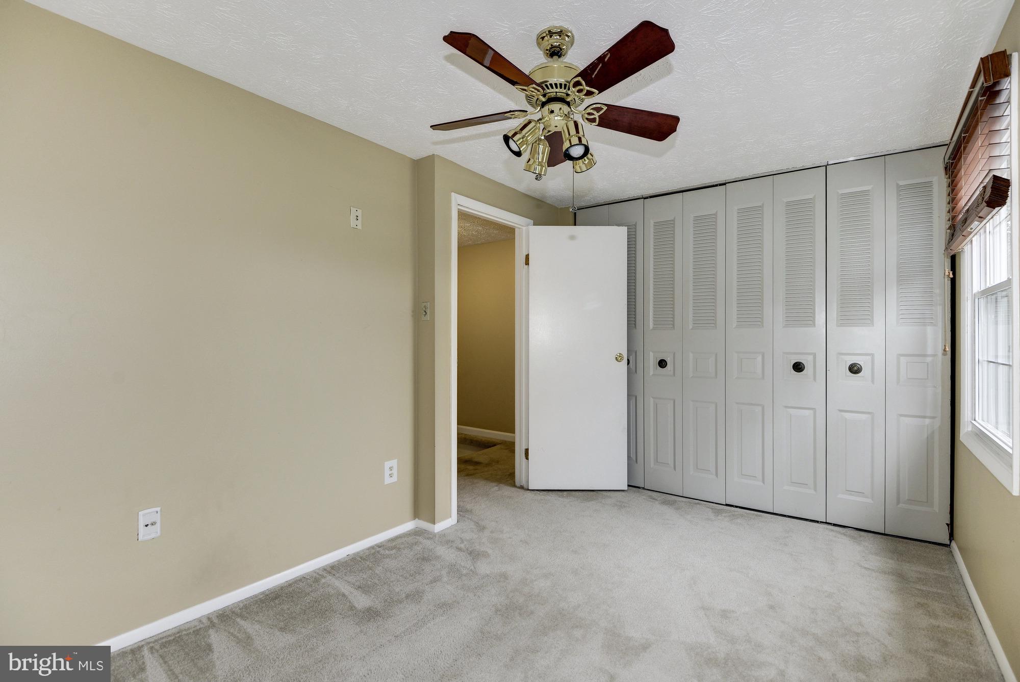 RESTON - Residential Lease