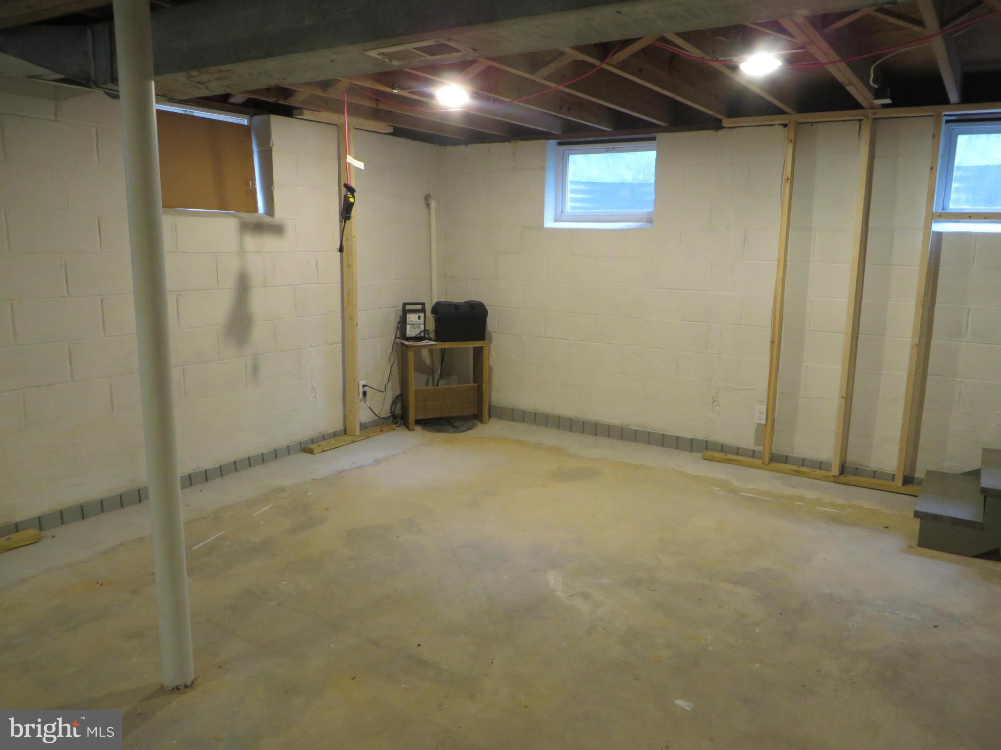 TOWN CREEK - Residential