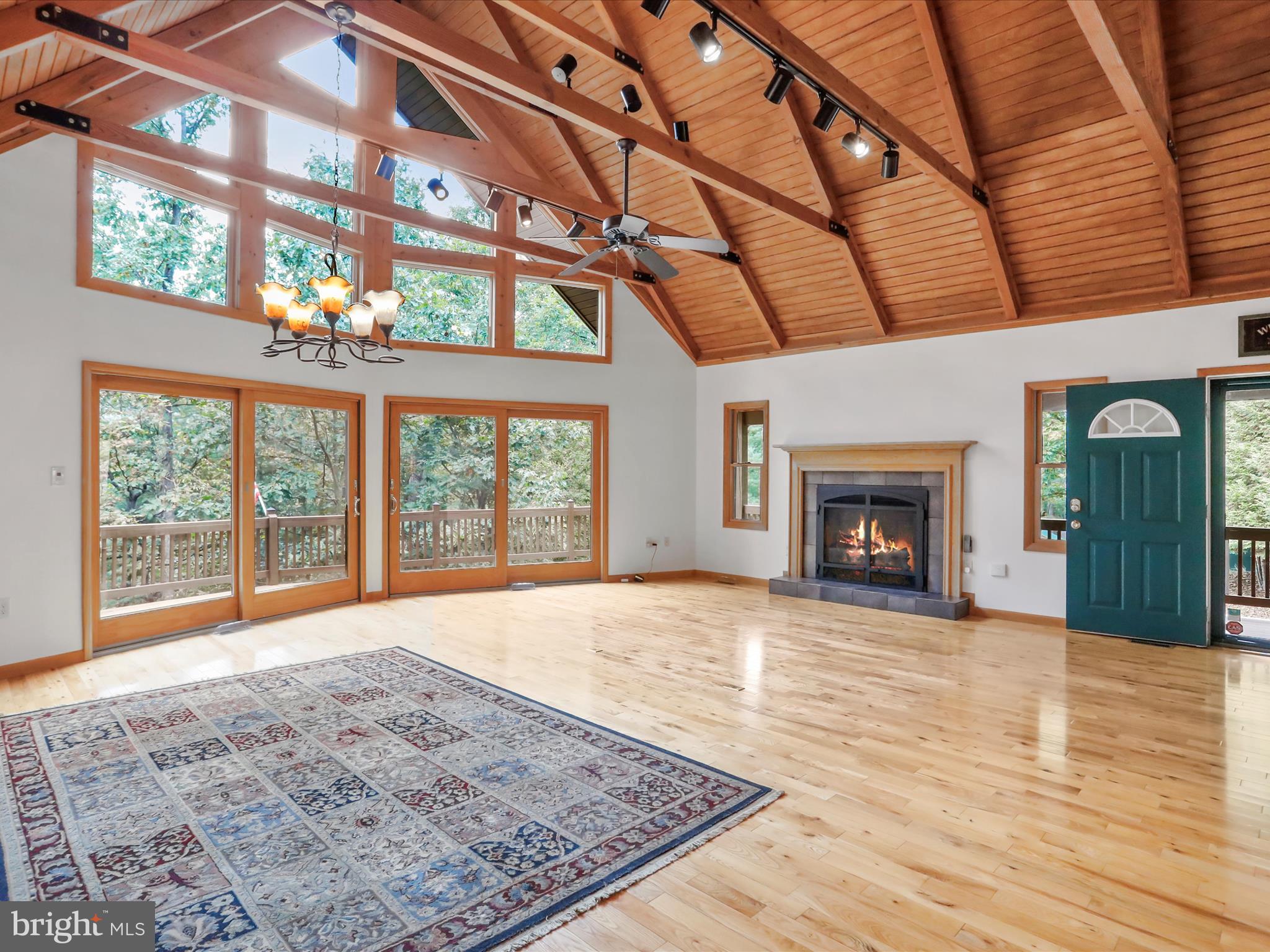 CACAPON SOUTH - Residential