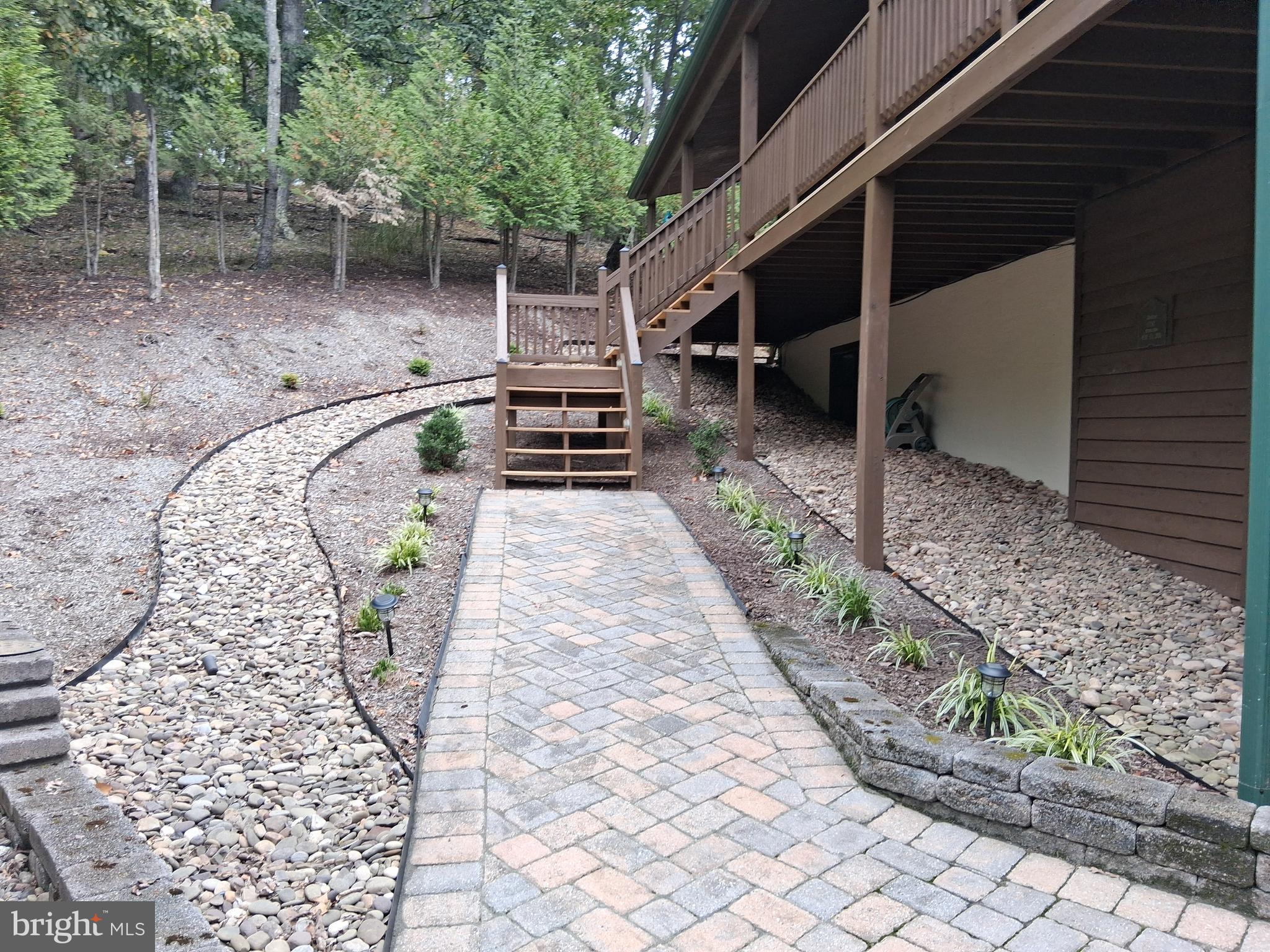 CACAPON SOUTH - Residential