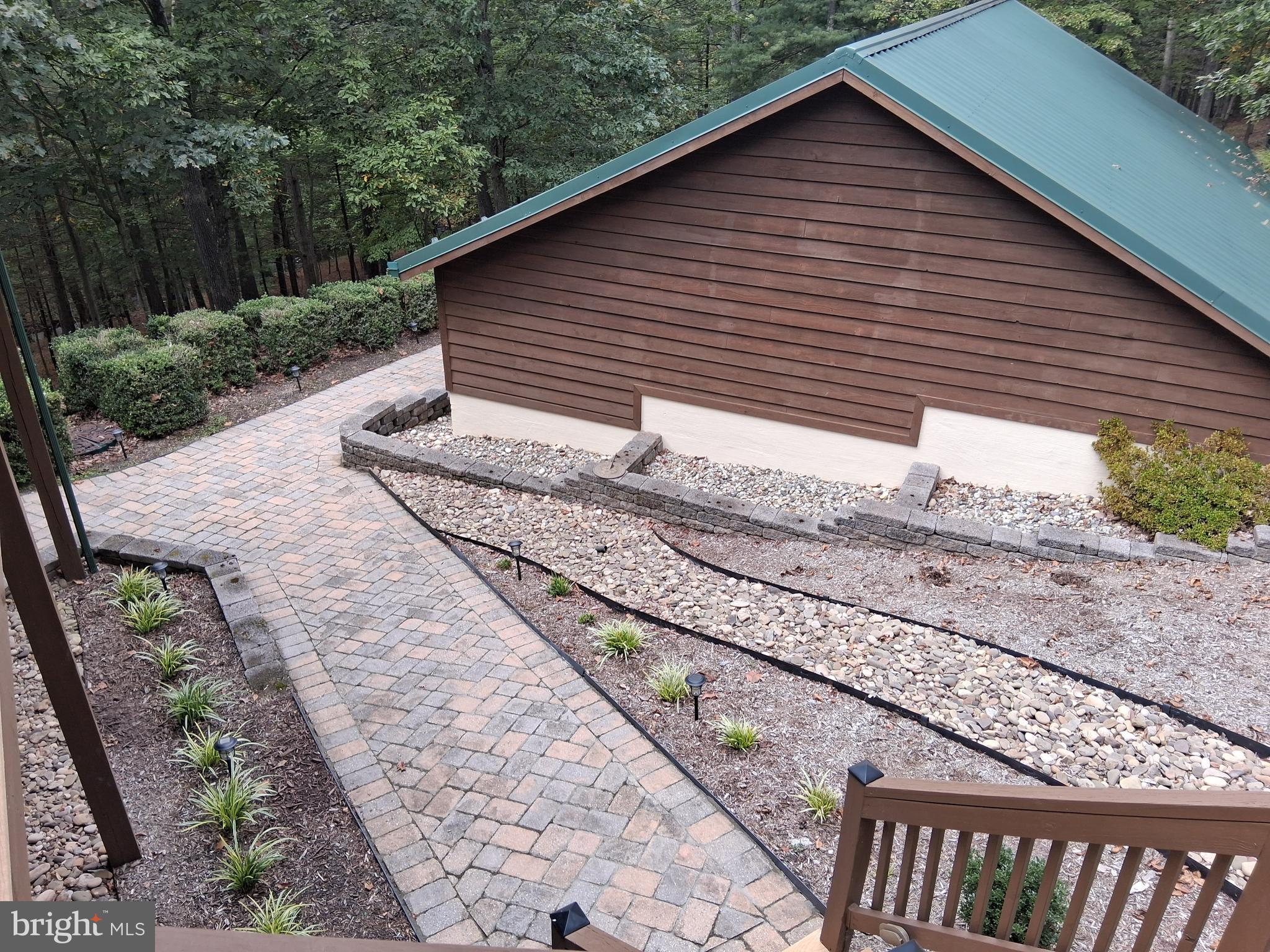 CACAPON SOUTH - Residential