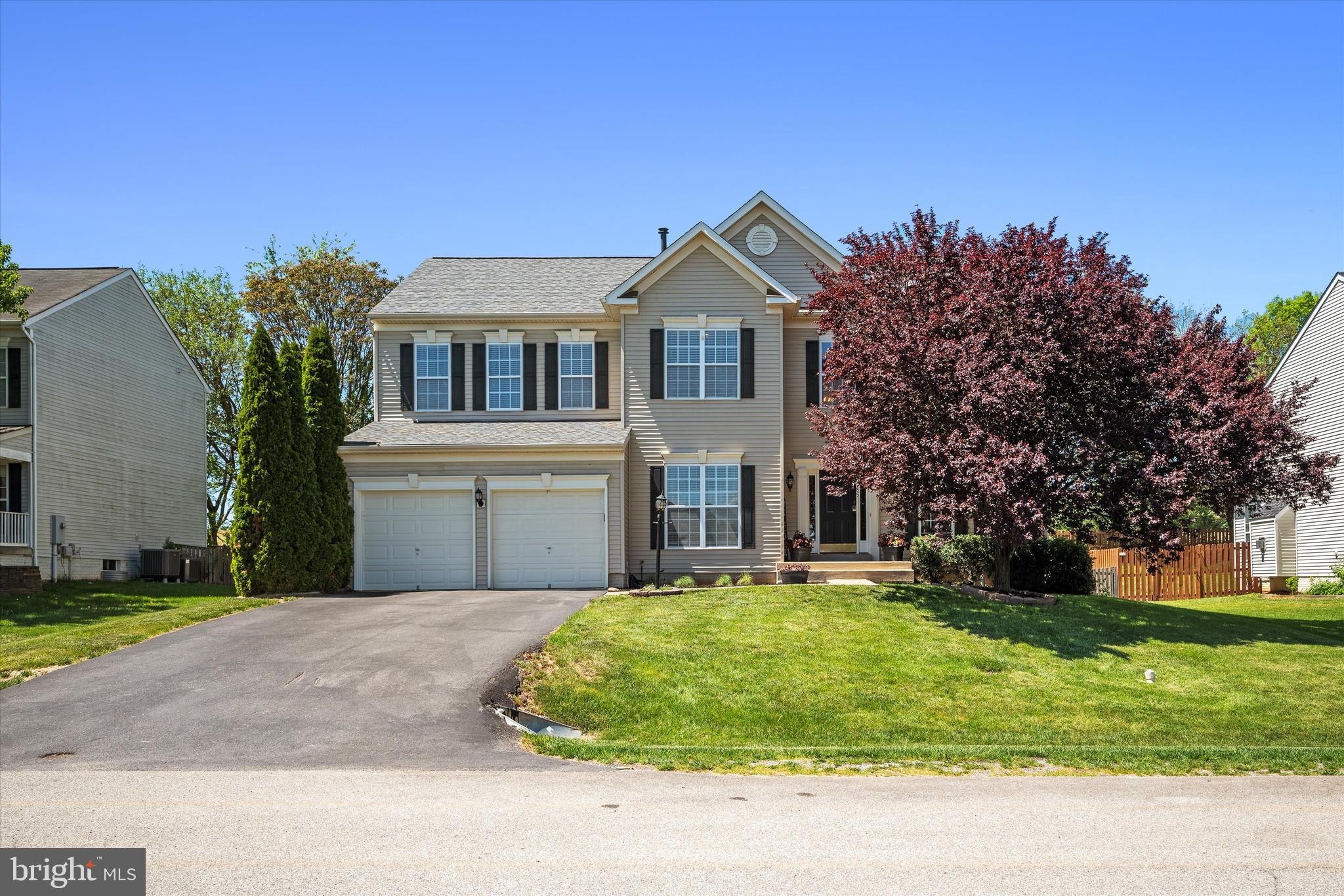 DEMORY FARM - Residential