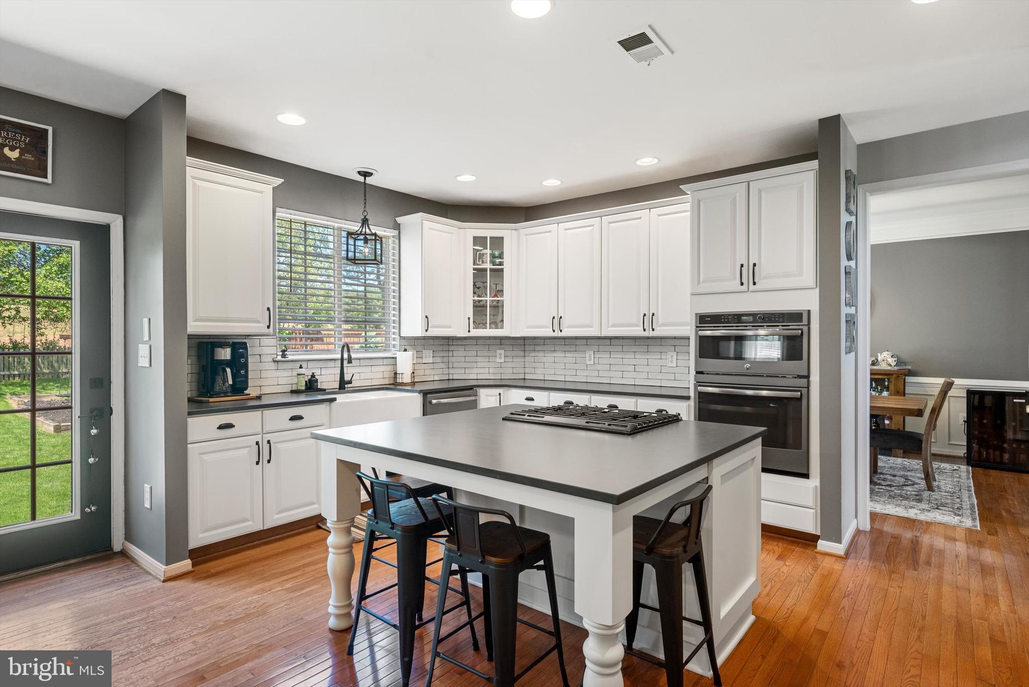 DEMORY FARM - Residential