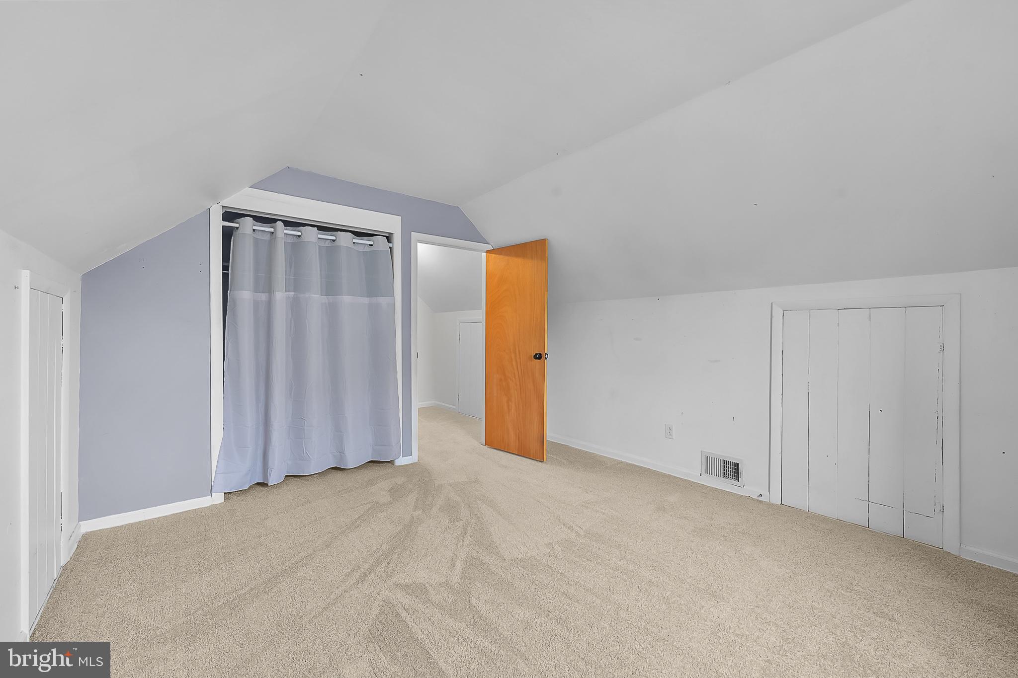 NEWPORT HEIGHTS - Residential