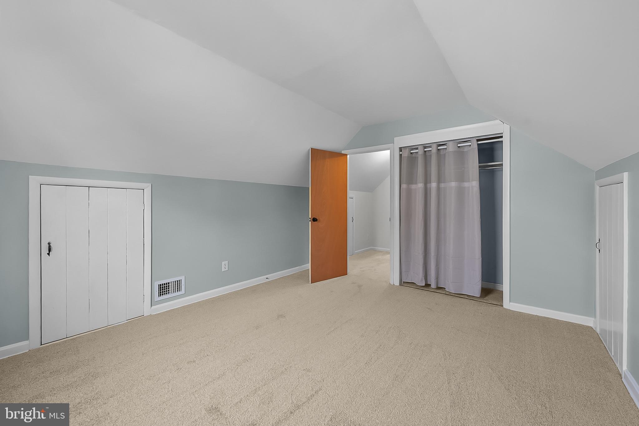 NEWPORT HEIGHTS - Residential