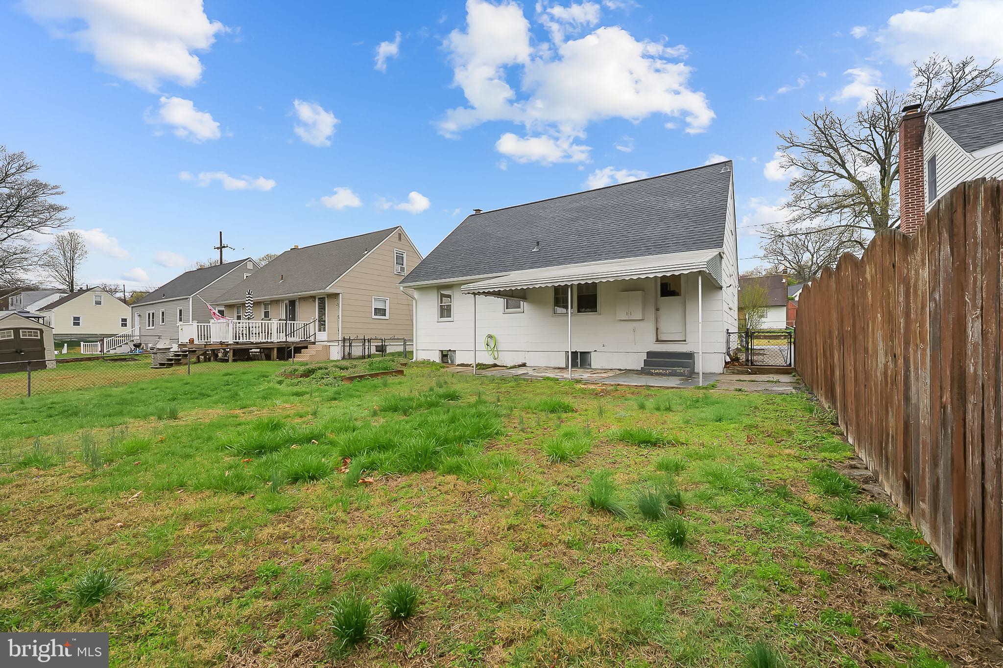 NEWPORT HEIGHTS - Residential