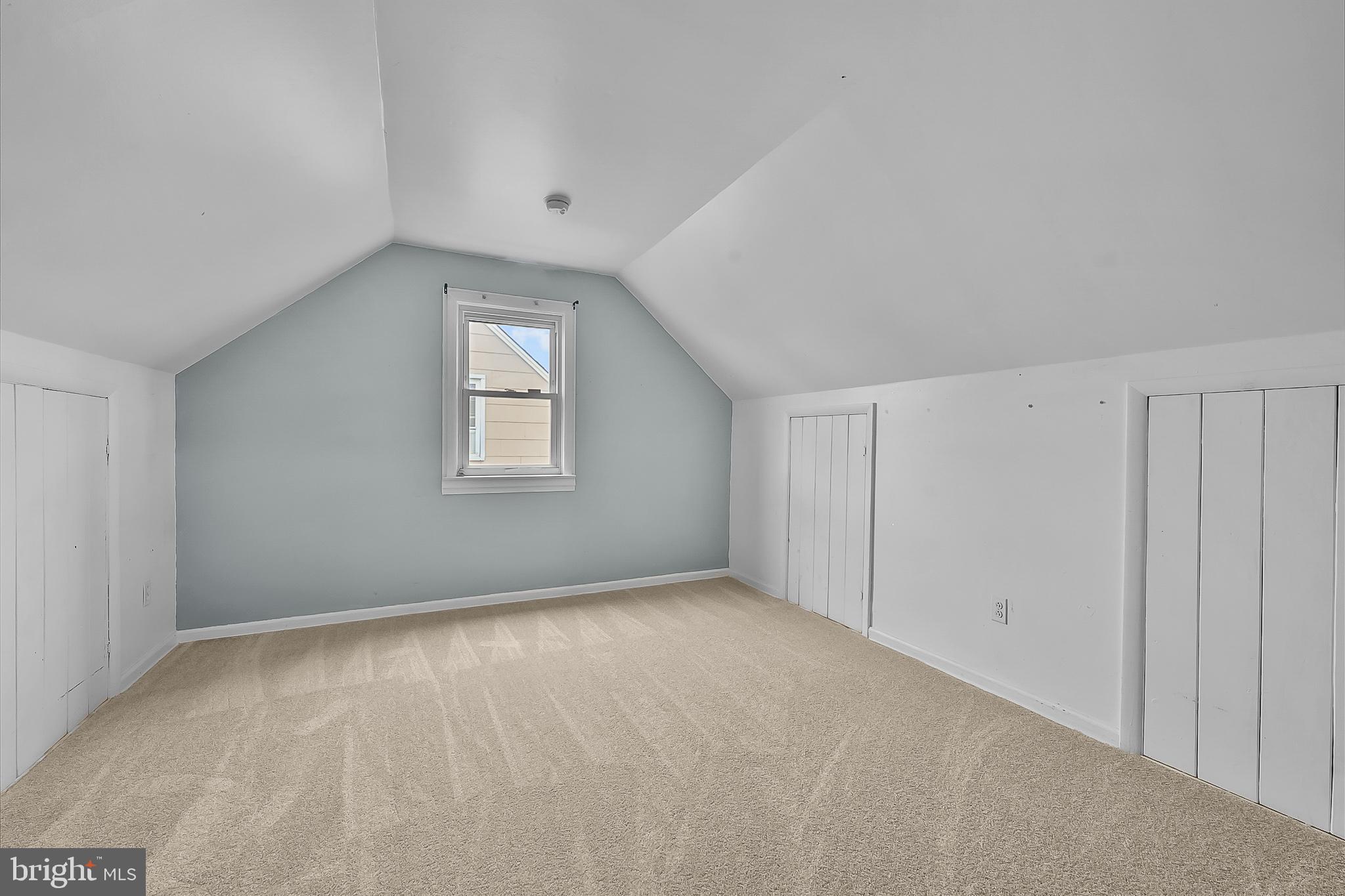 NEWPORT HEIGHTS - Residential