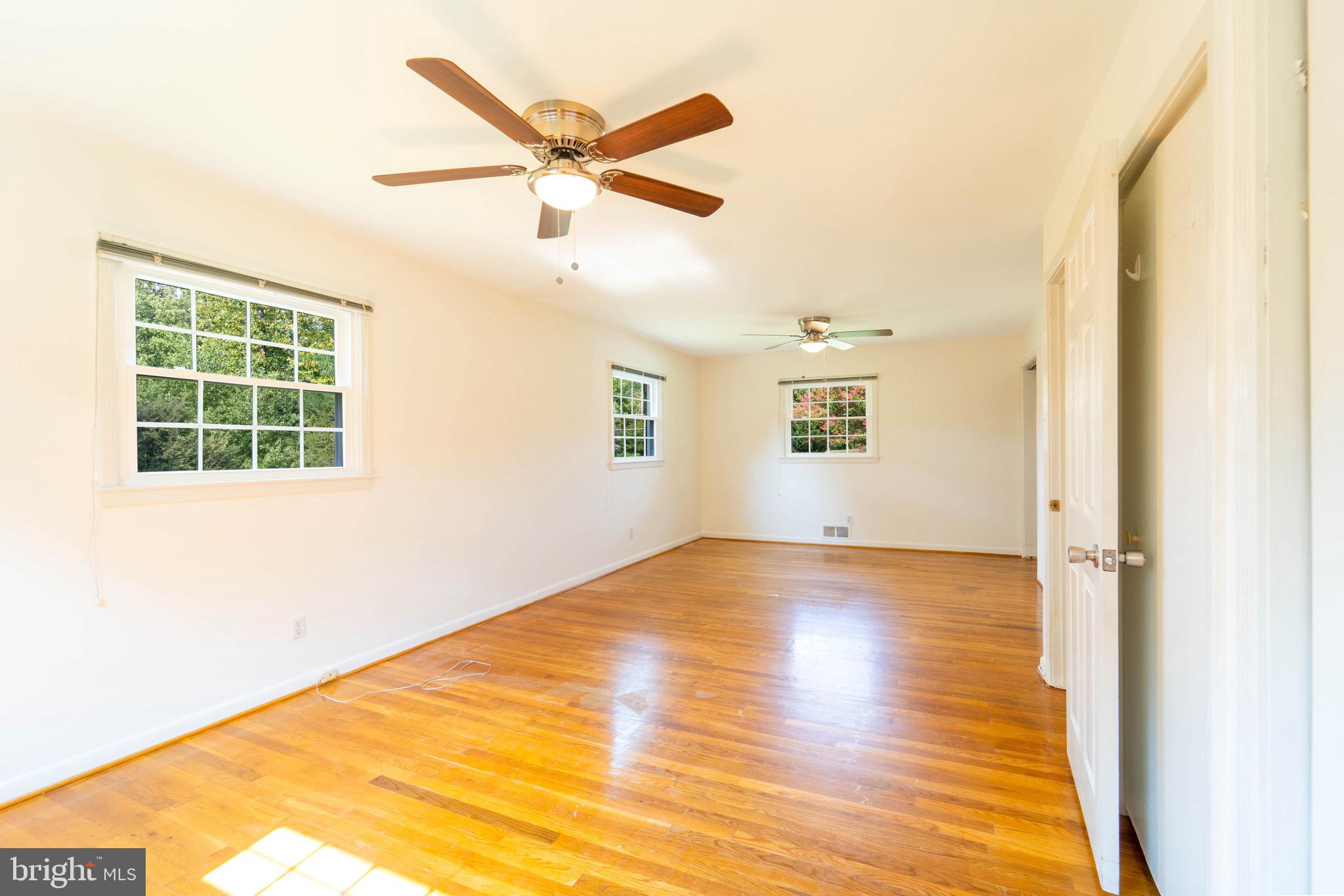 GLEN ALDEN - Residential Lease