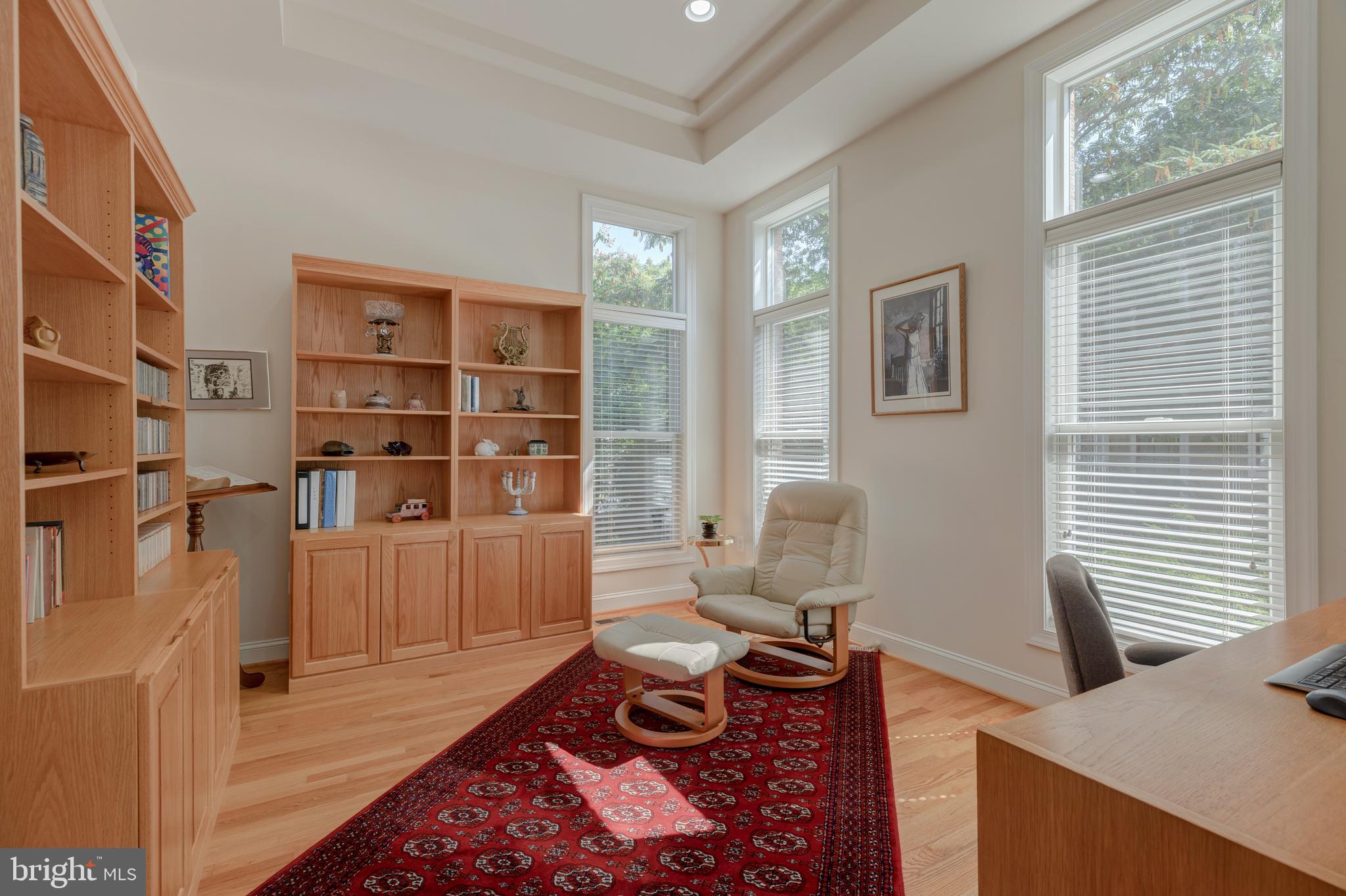 WEST MC LEAN - Residential